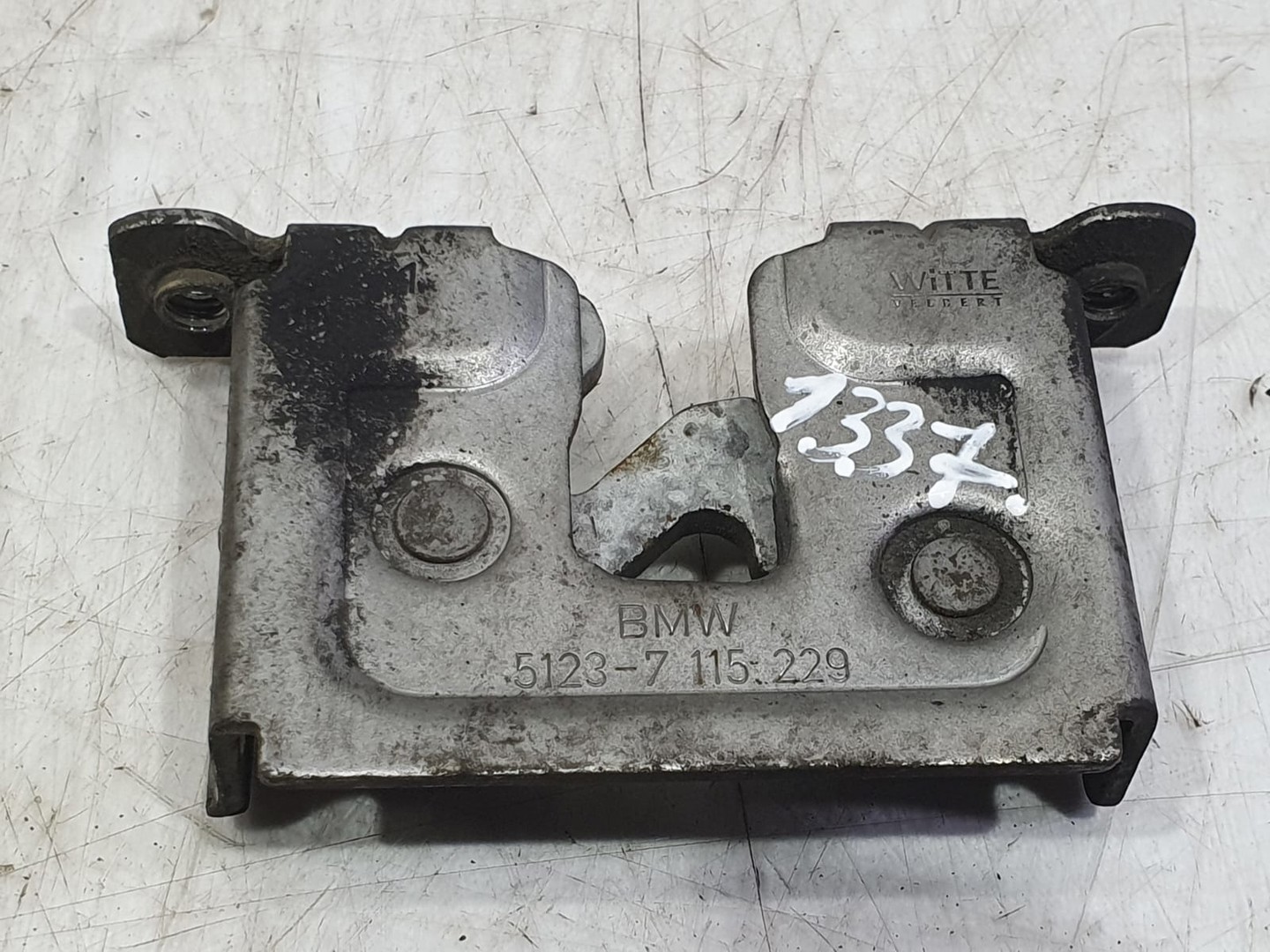 Broasca capota 51237115229 BMW X3 E83 (2003 - 2006)