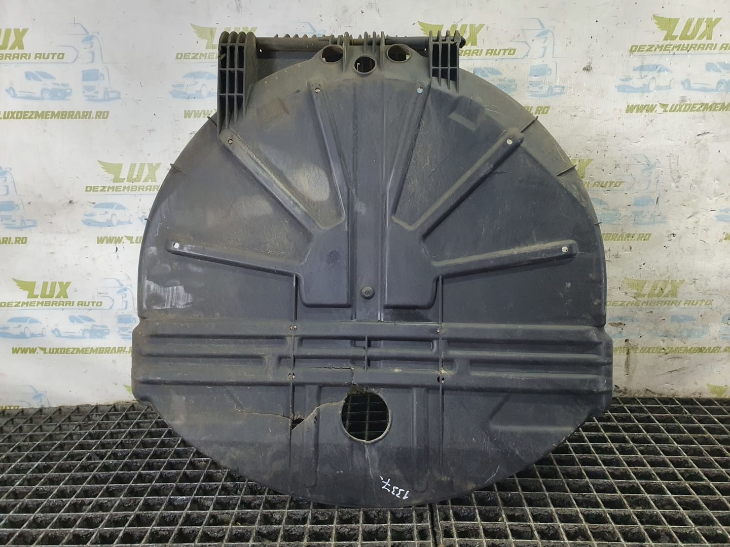 Suport roata rezerva 51717053277 BMW X3 E83 (2003 - 2006)