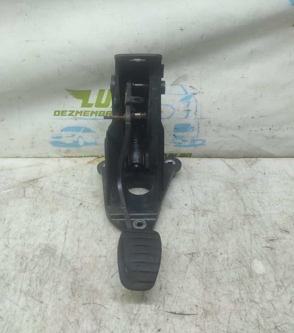 Pedala ambreiaj 09255210 Renault Talisman 1 (2012 - 2020)