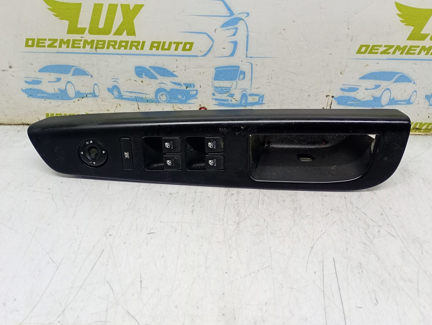 Panou comanda geamuri 82351-1H010 Kia Ceed 1 (facelift) (2010 - 2012)