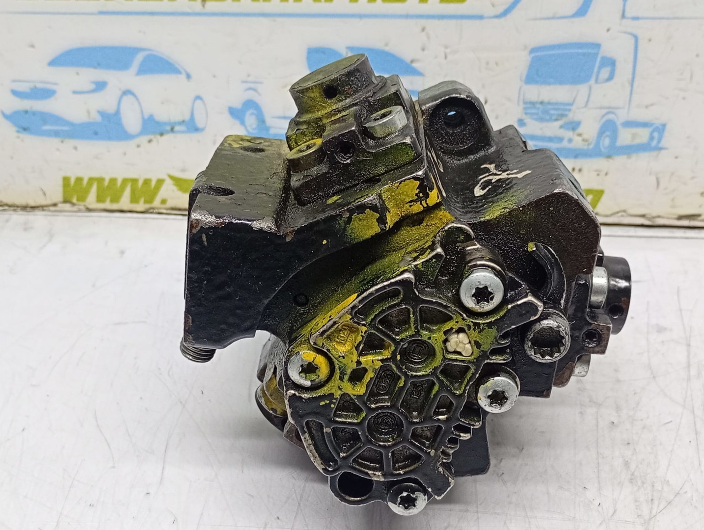 Pompa inalta presiune 059130755S 0445010154 Audi Q7 4L (2005 - 2009)
