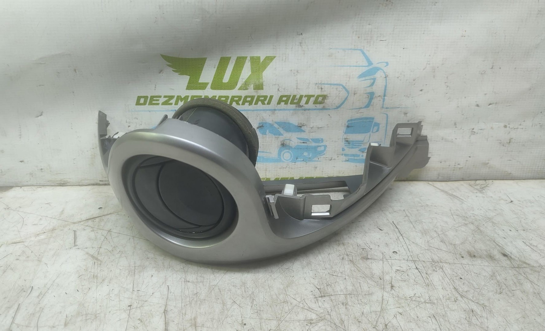 Grila ventilatie bord D65164961 Mazda 2 DE (2007 - 2010)