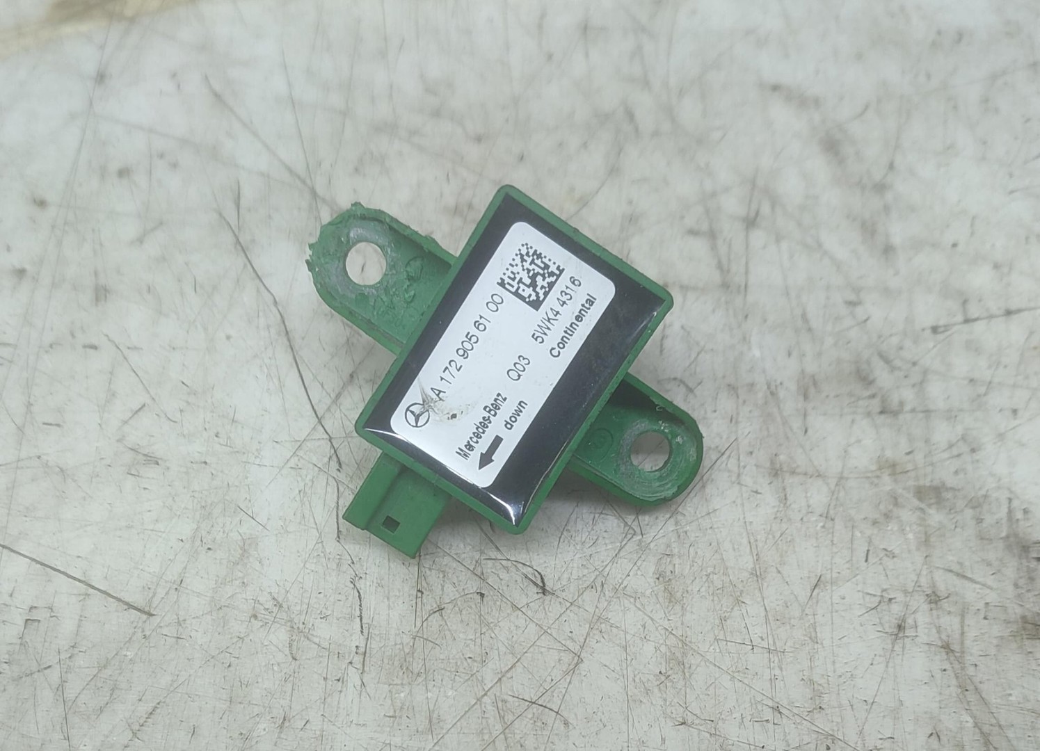 Senzor impact A1729056100 Mercedes Benz CLS-Class C218/X218 (2011 - 2014)