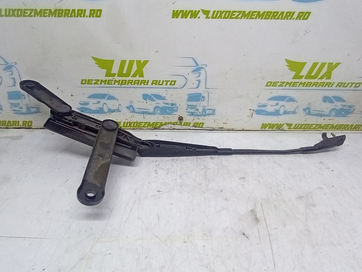 Brat stergator parbriz dreapta 7P0955410B Volkswagen Touareg 2 (7P) (2010 - 2014)