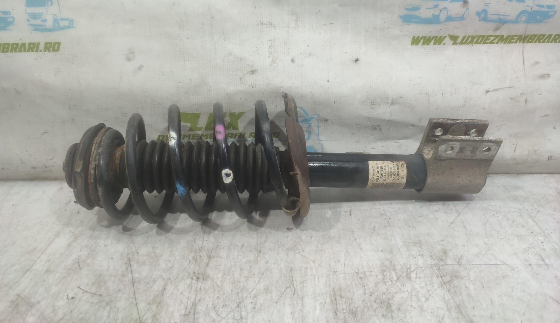 Amortizor cu arc stanga fata 9684128180 Peugeot Partner 2 (facelift) (2012 - 2020)