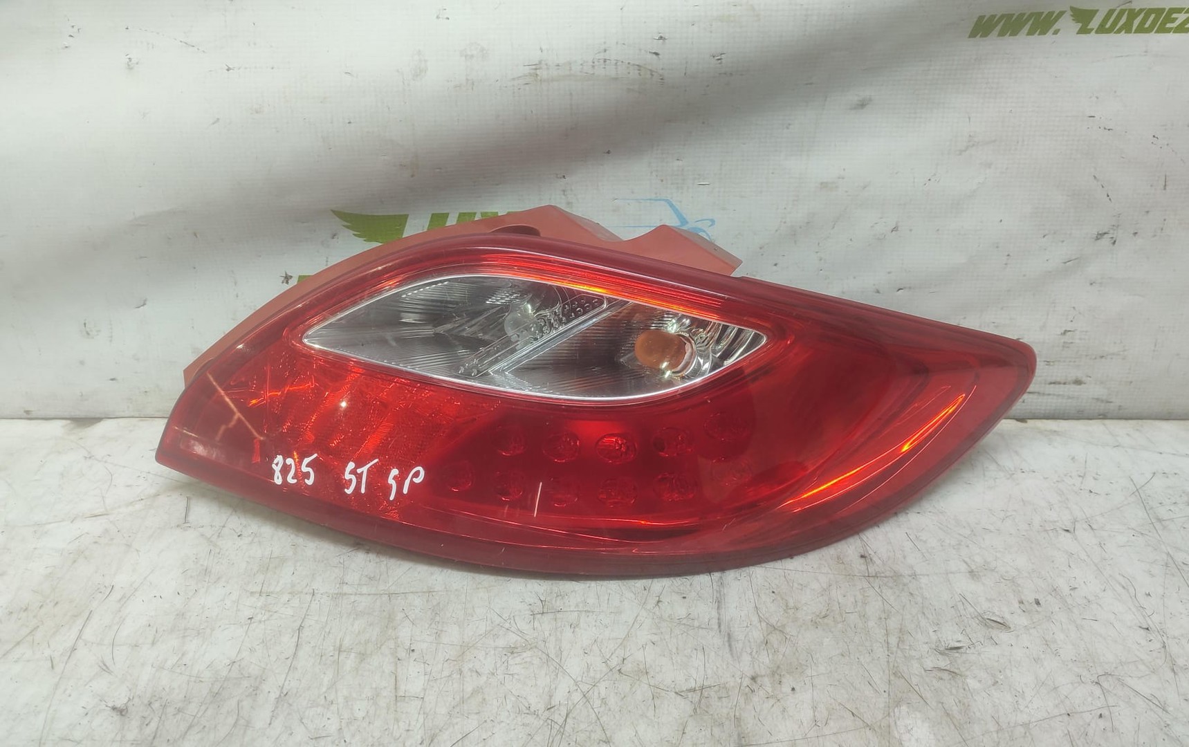 Stop stanga D6515115C Mazda 2 DE (2007 - 2010)
