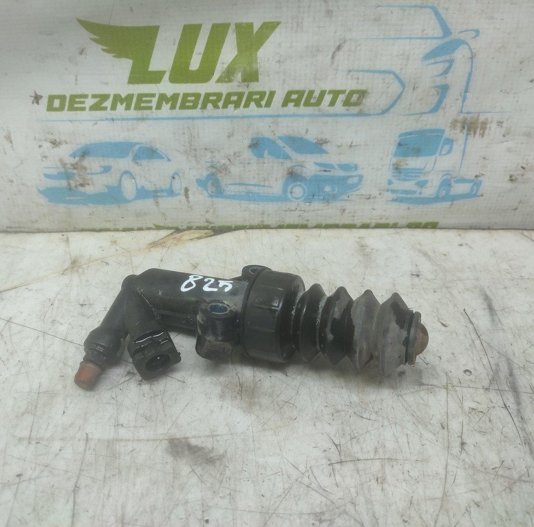 Rezervor lichid ambreiaj D65141920R Mazda 2 DE (2007 - 2010)