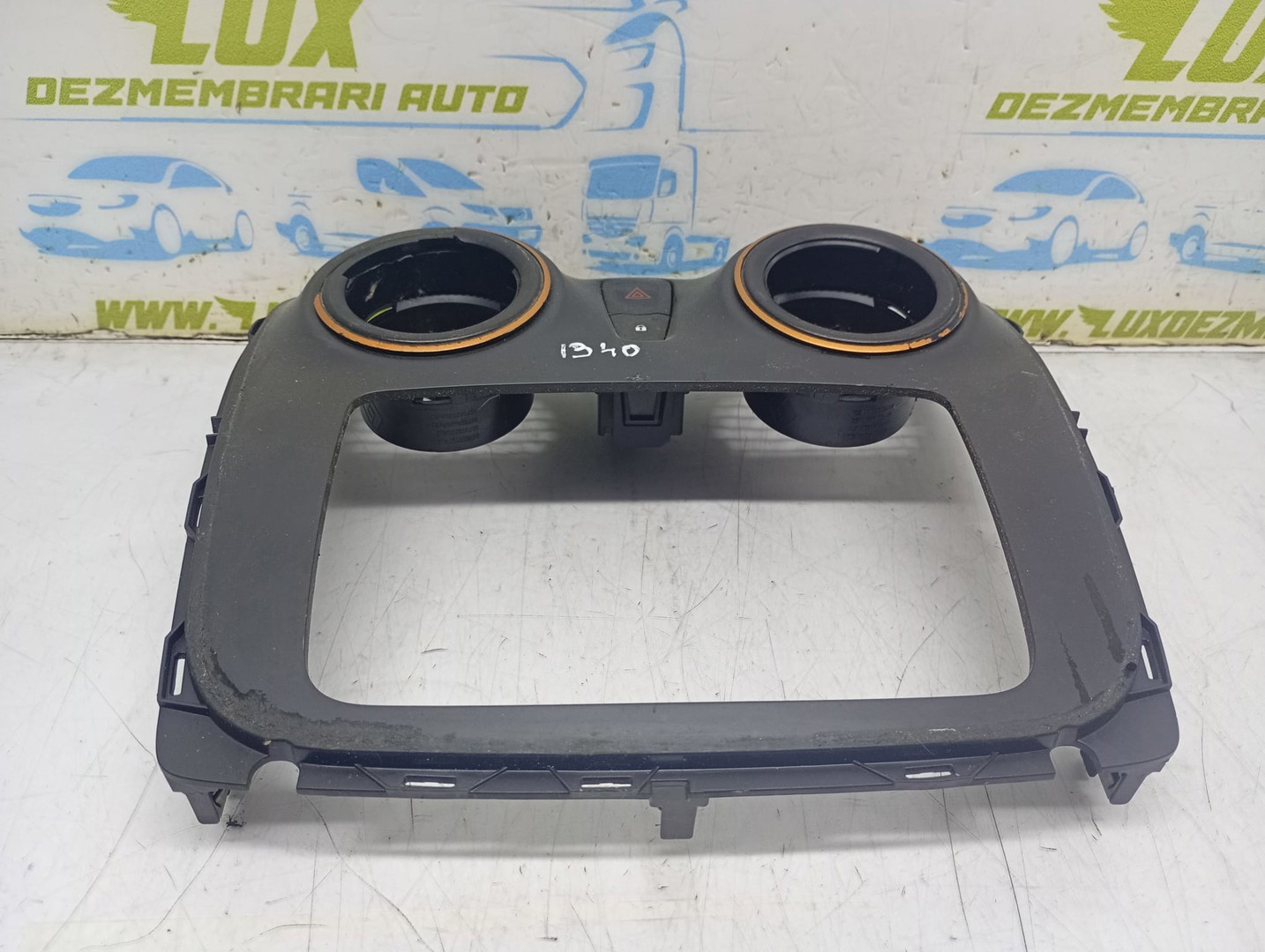 Ornament bord 682604663R 682604664R Renault Laguna 3 (2007 - 2011)
