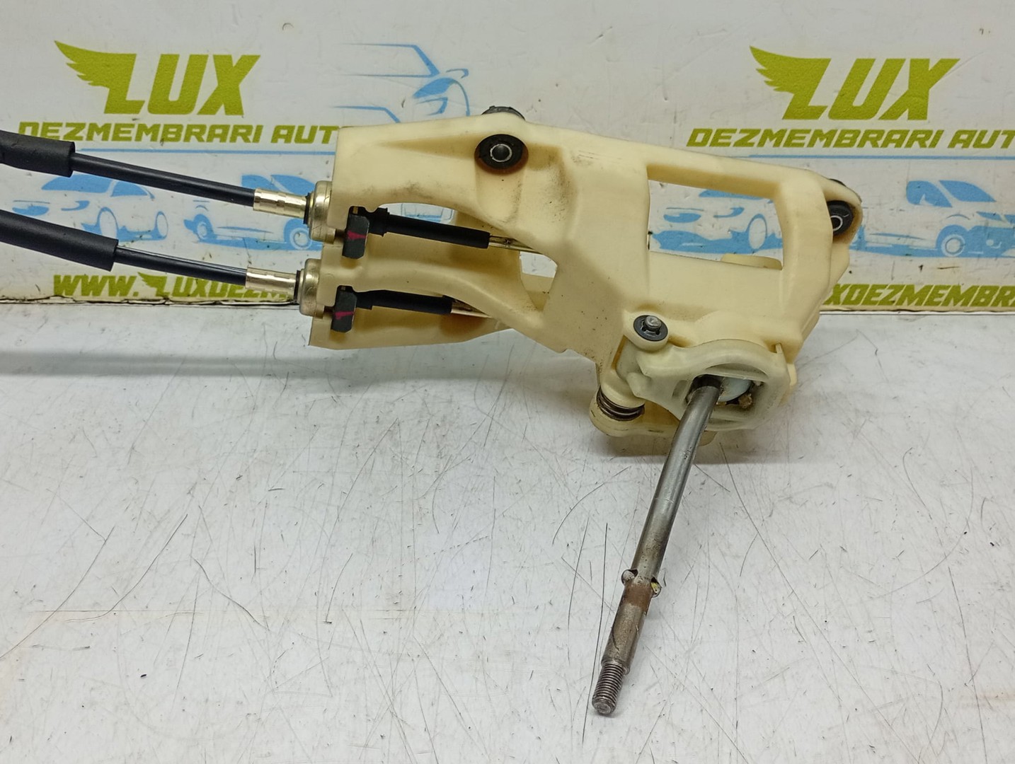 Timonerie manuala 5 trepte 437301Cxxx Hyundai Getz 1 (2002 - 2005)