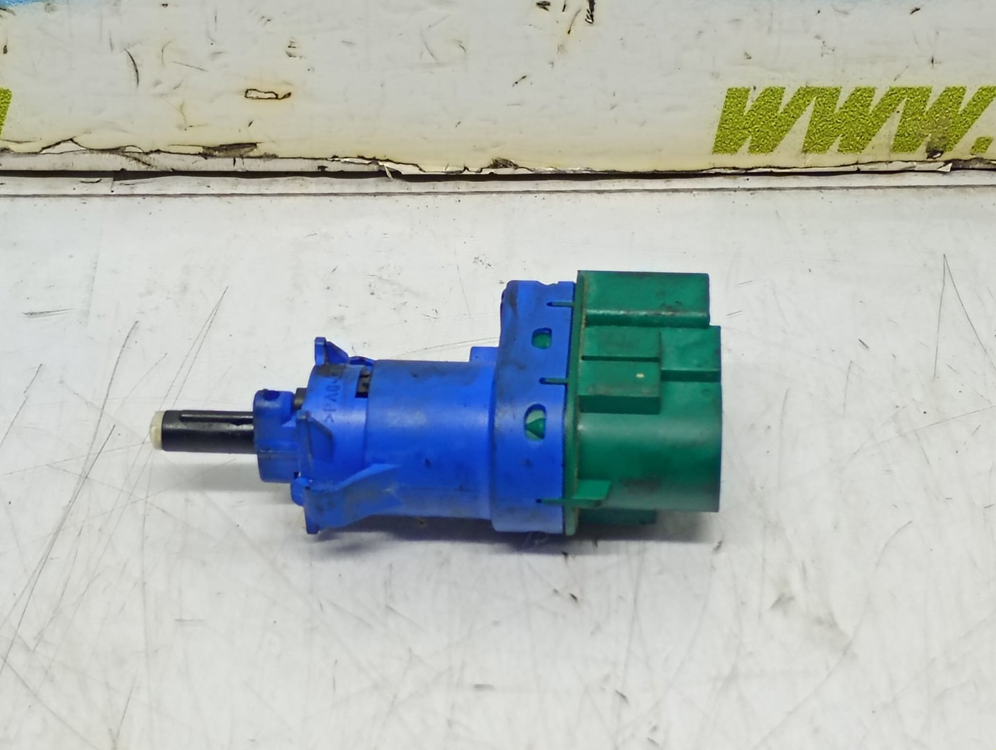 Switch frana 6W83-13480-AB Jaguar XF X250 (2007 - 2011)