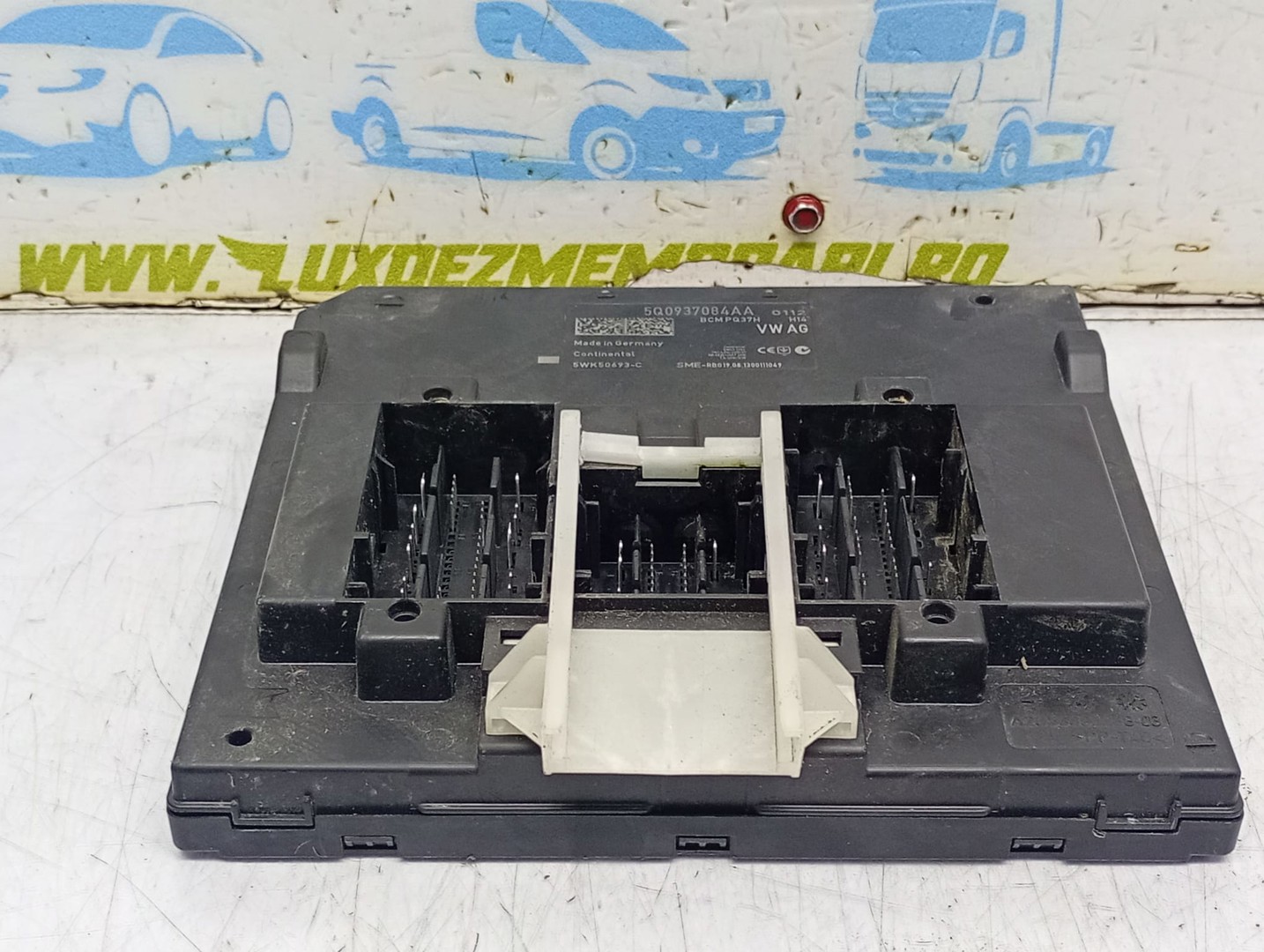 Modul confort 5Q0937084AA Skoda Octavia 3 (2013 - 2017)