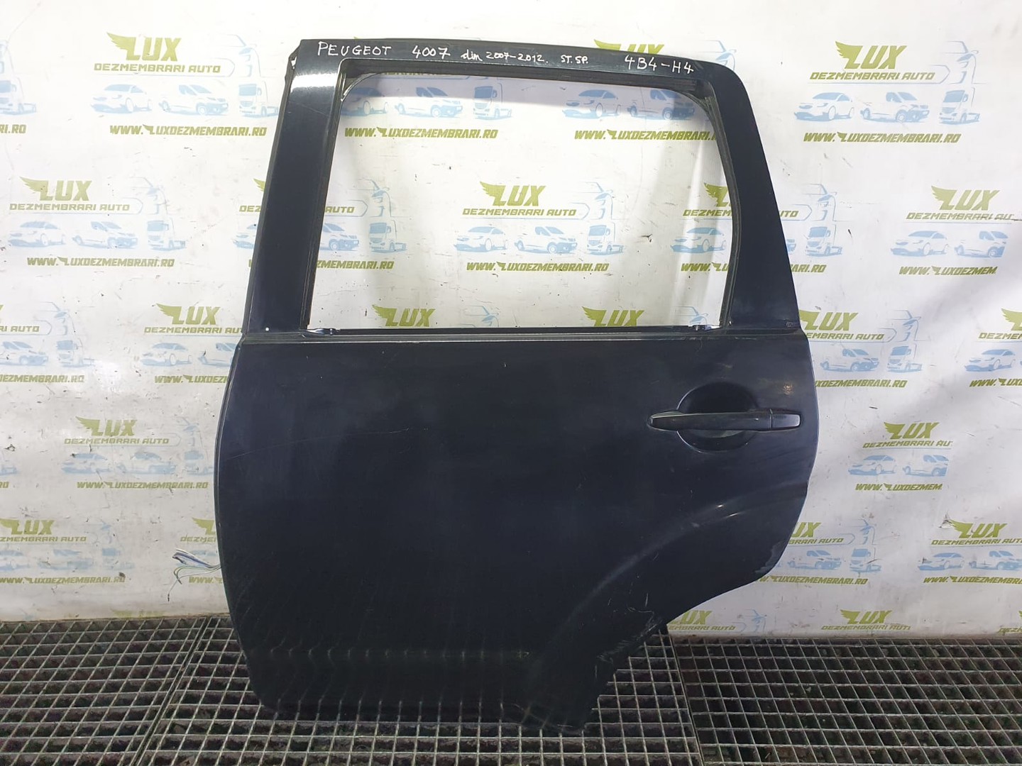 Usa stanga spate Mitsubishi Outlander 2 (2005 - 2009)