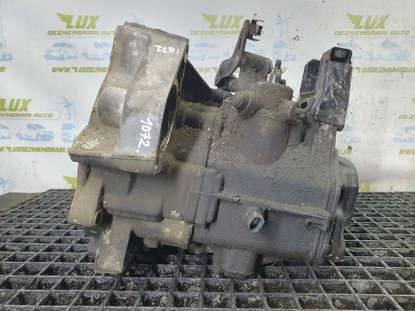 Cutie de viteze manuala 5 trepte 02T301103m Volkswagen Polo 4 (9N) (2001 - 2005)