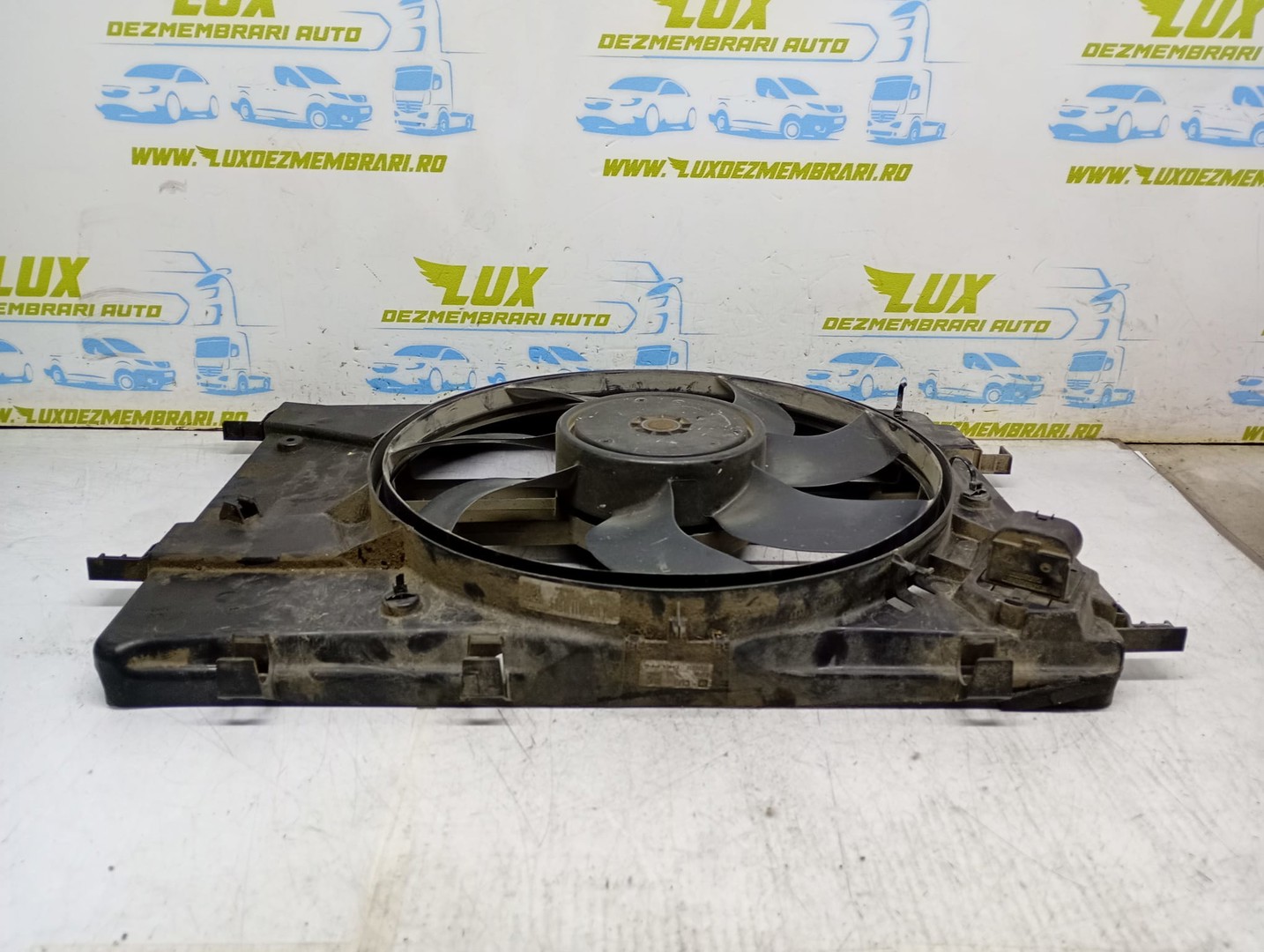 Electroventilator gmv 52430904 0130308102 Opel Astra J (2009 - 2012)