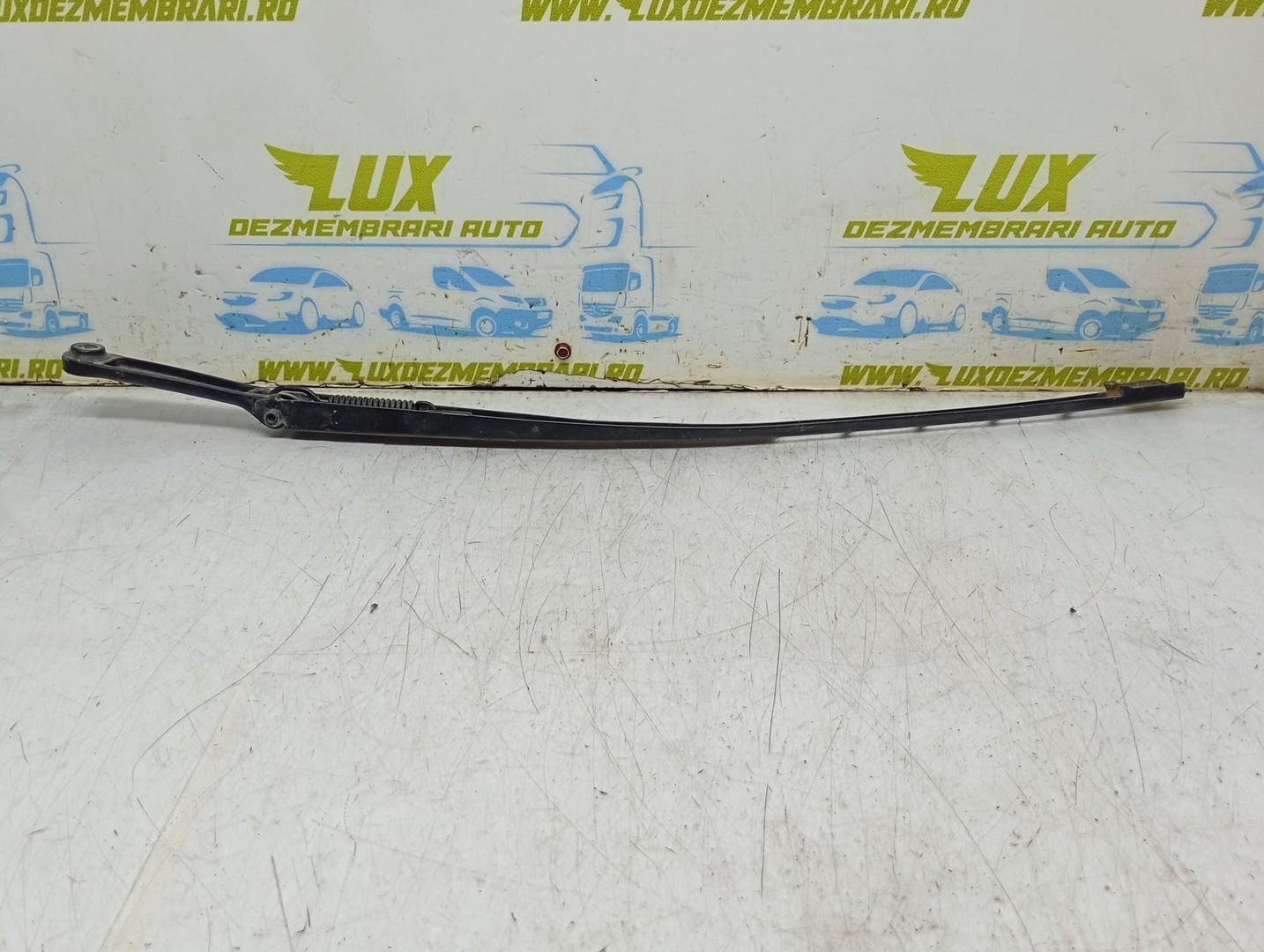 Brat stergator parbriz dreapta 8P1955408A Audi A3 8P/8PA (facelift) (2004 - 2008)