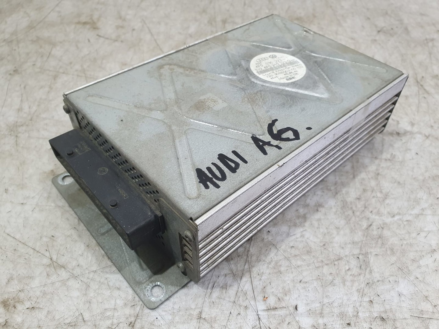 Amplificator audio 4f0035223 Audi A6 4F/C6 (2004 - 2008)