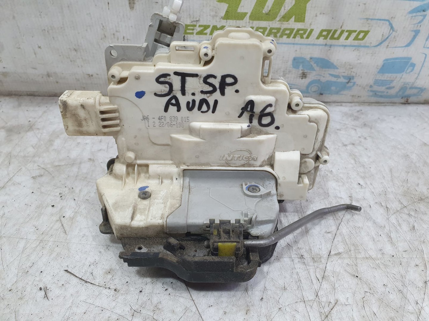 Broasca stanga spate 4f0839015 Audi A6 4F/C6 (2004 - 2008)