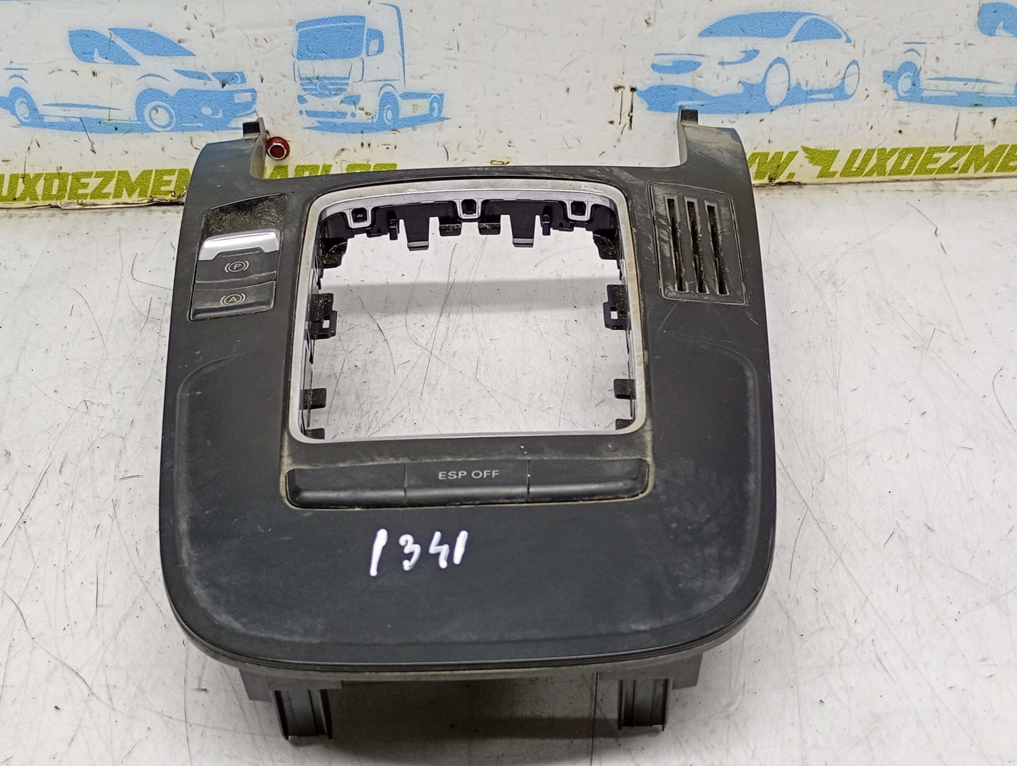 Ornament consola centrala 8k0864261 Audi A4 B8/8K (2007 - 2011)
