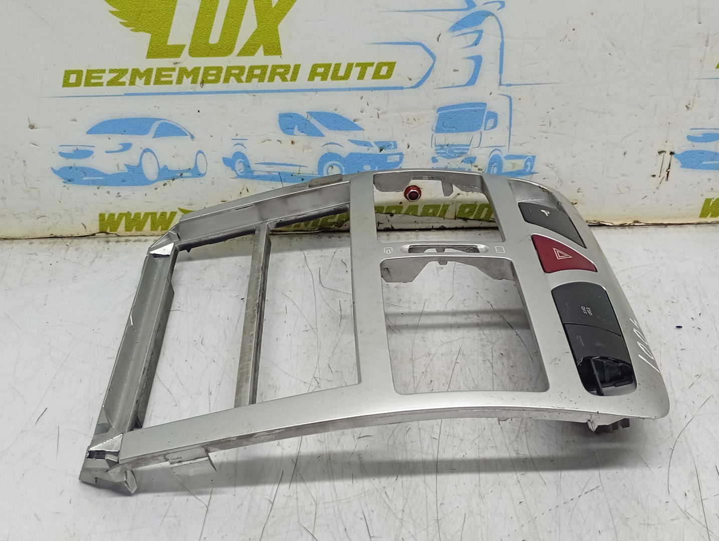 Ornament bord M33906 Peugeot 307 1 (facelift) (2005 - 2008)