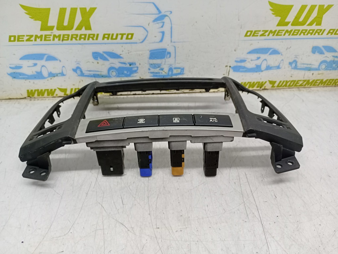 Ornament bord Hyundai Santa Fe CM (2006 - 2010)