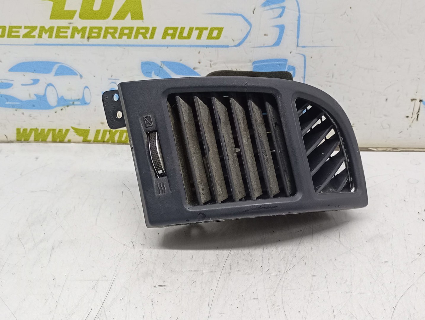 Grila ventilatie bord 97490-2B000 Hyundai Santa Fe CM (2006 - 2010)