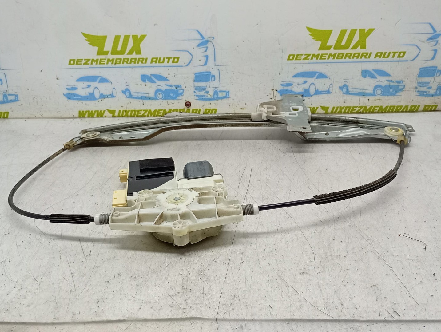Macara geam dreapta fata 997019-102 Citroen C4 1 (2004 - 2008)