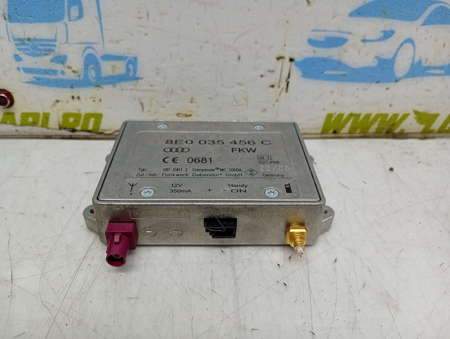 Amplificator antena 8E0035456C Audi A6 4F/C6 (2004 - 2008)