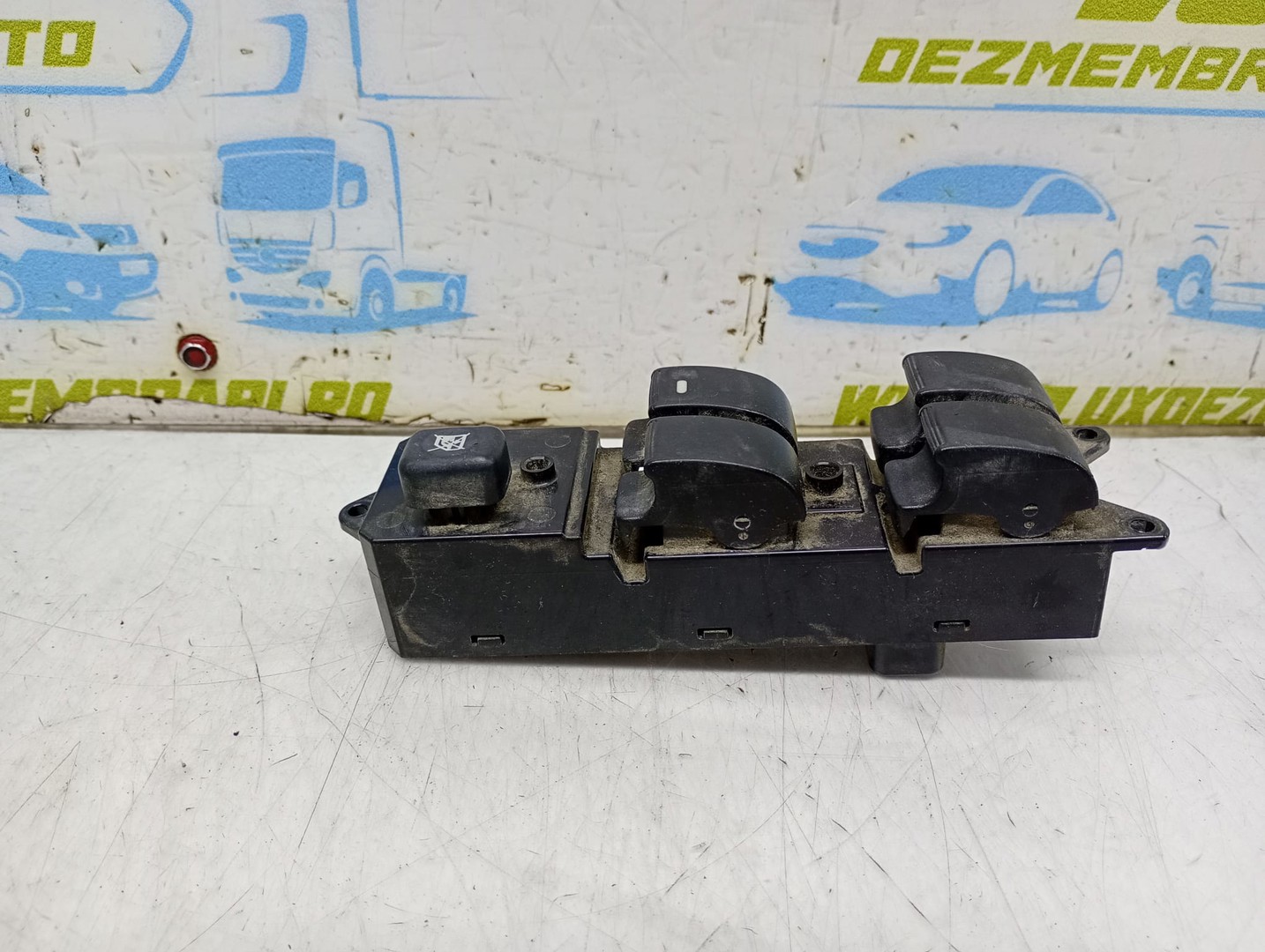 Panou comanda geamuri 8608A160 c8D-D640M Mitsubishi Lancer X (2007 - 2011)