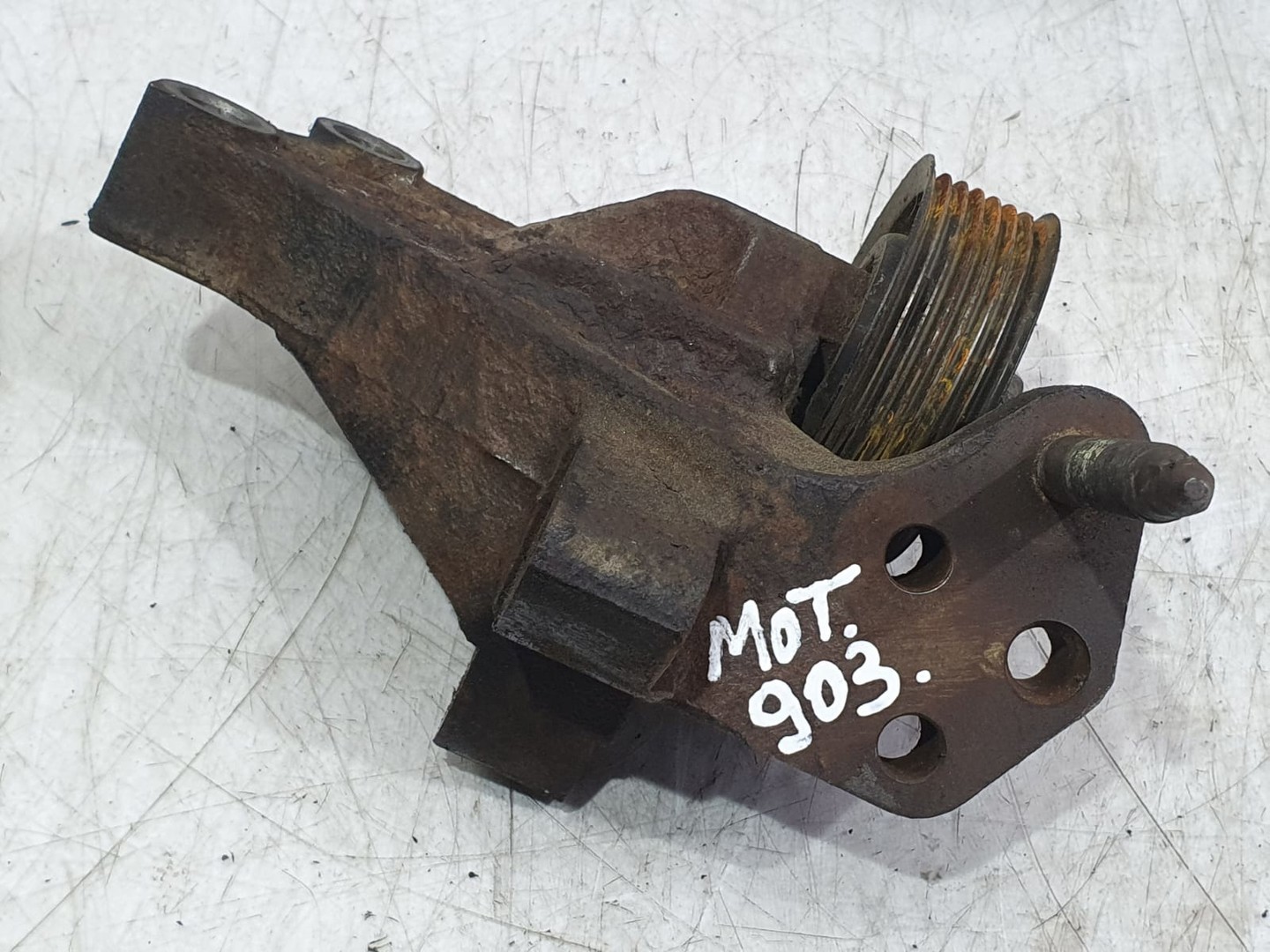 Suport motor 12315-26020 Toyota RAV4 3 (XA30) (2005 - 2010)
