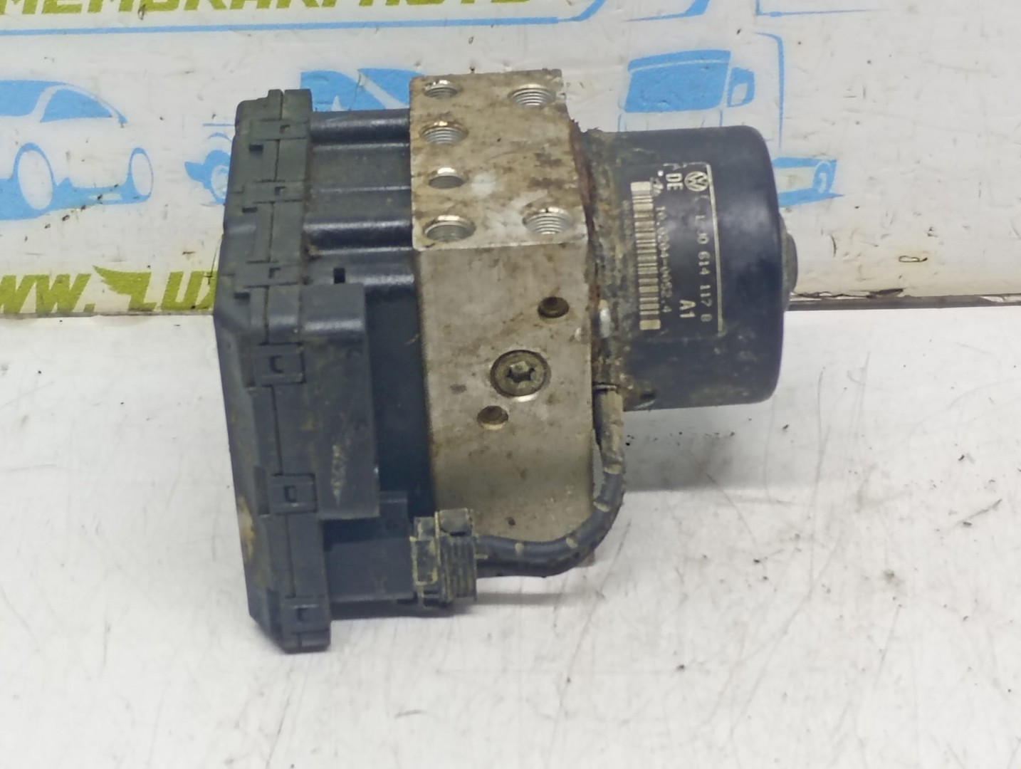 Pompa ABS 1J0614117B 100204-00524 Volkswagen Golf 5 (2003 - 2009)