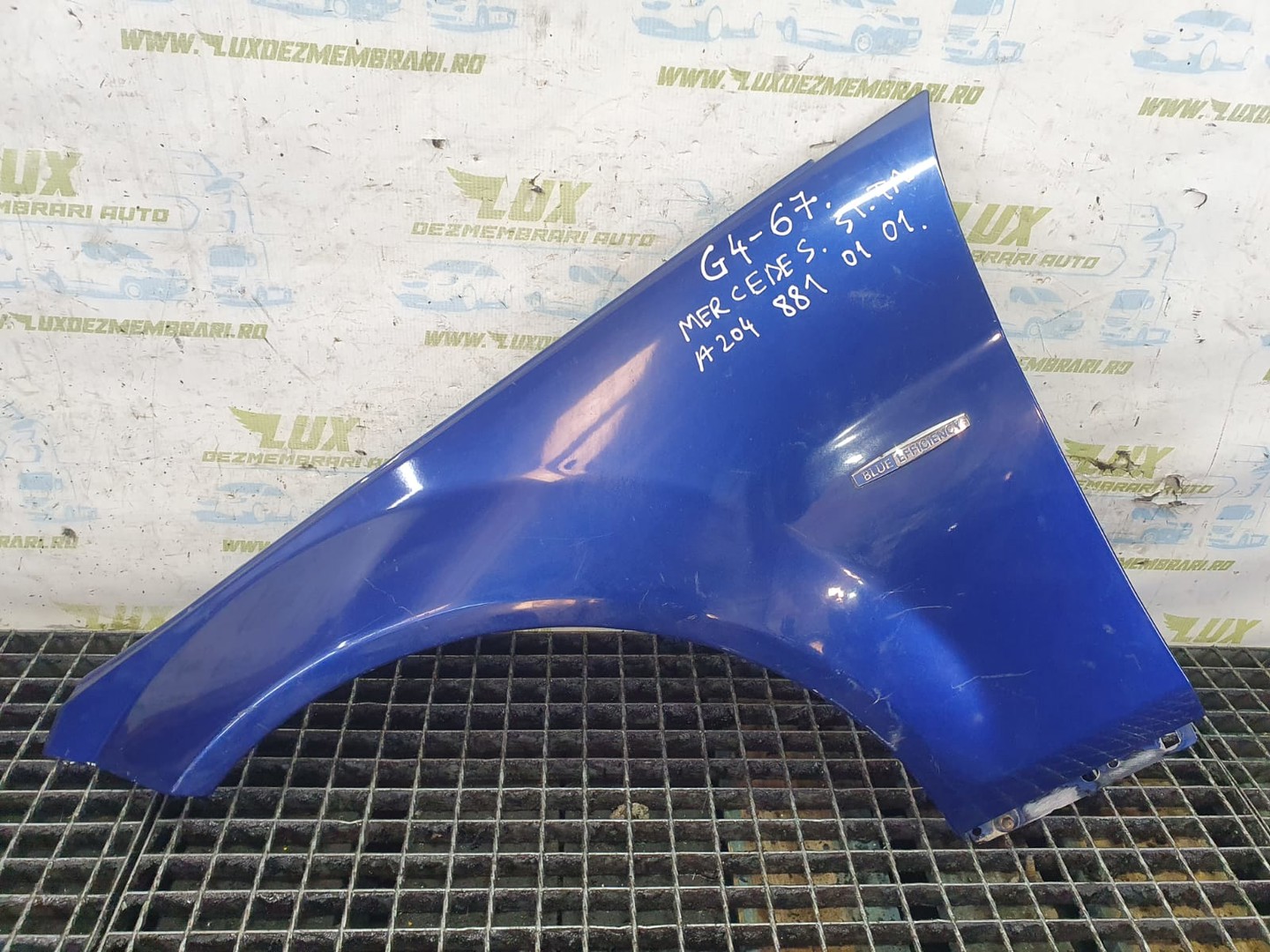 Aripa stanga fata Mercedes Benz C-Class W204/S204 (2007 - 2012)