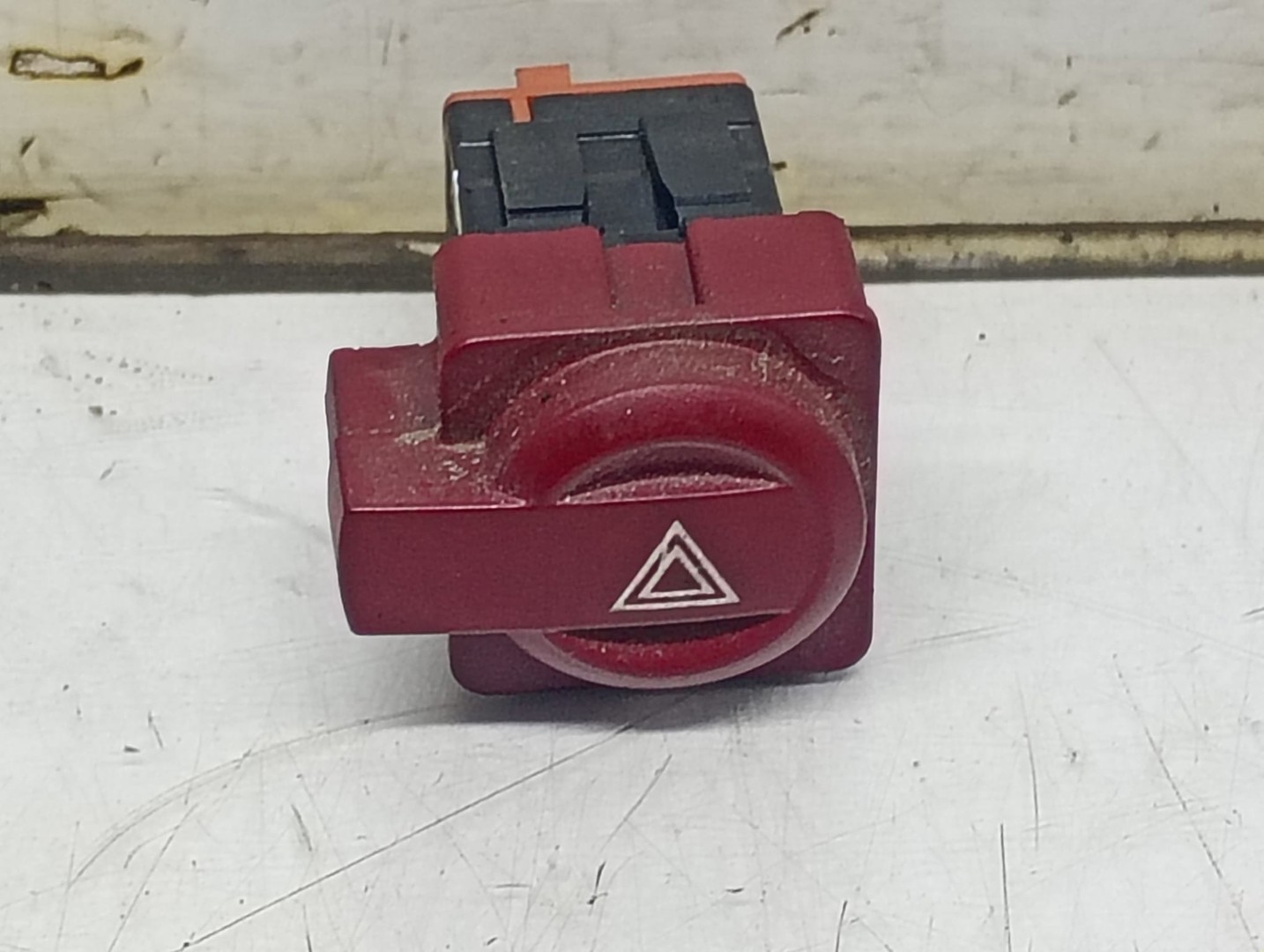 Buton avarii 96480877KR Citroen C4 1 (2004 - 2008)