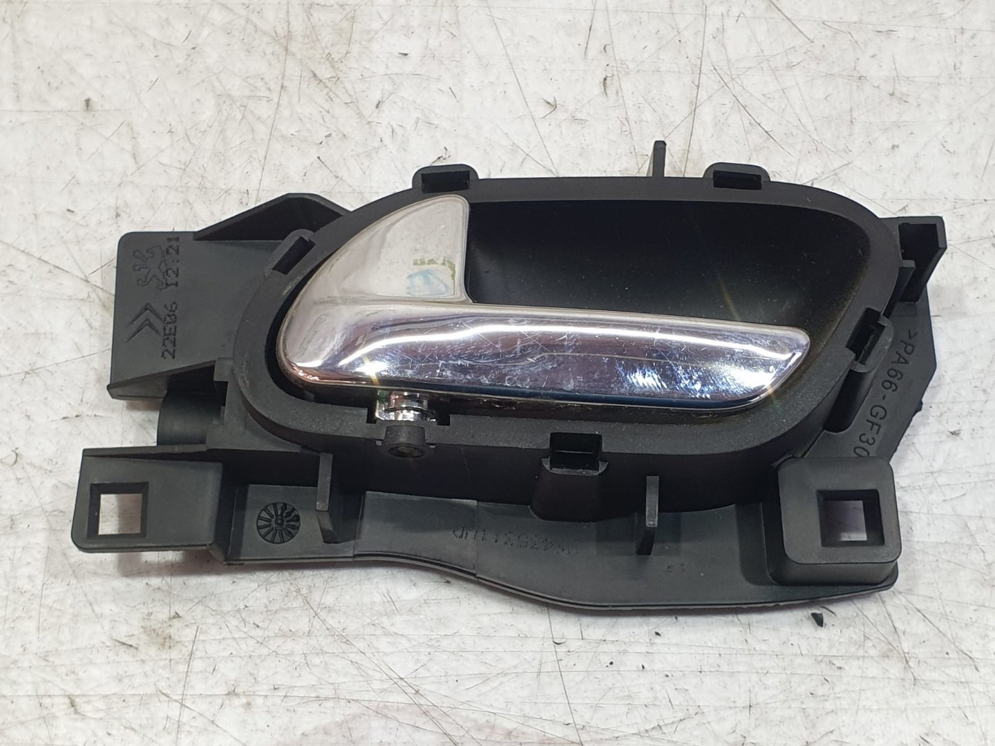 Maner interior stanga fata 96435311 Citroen C4 1 (2004 - 2008)