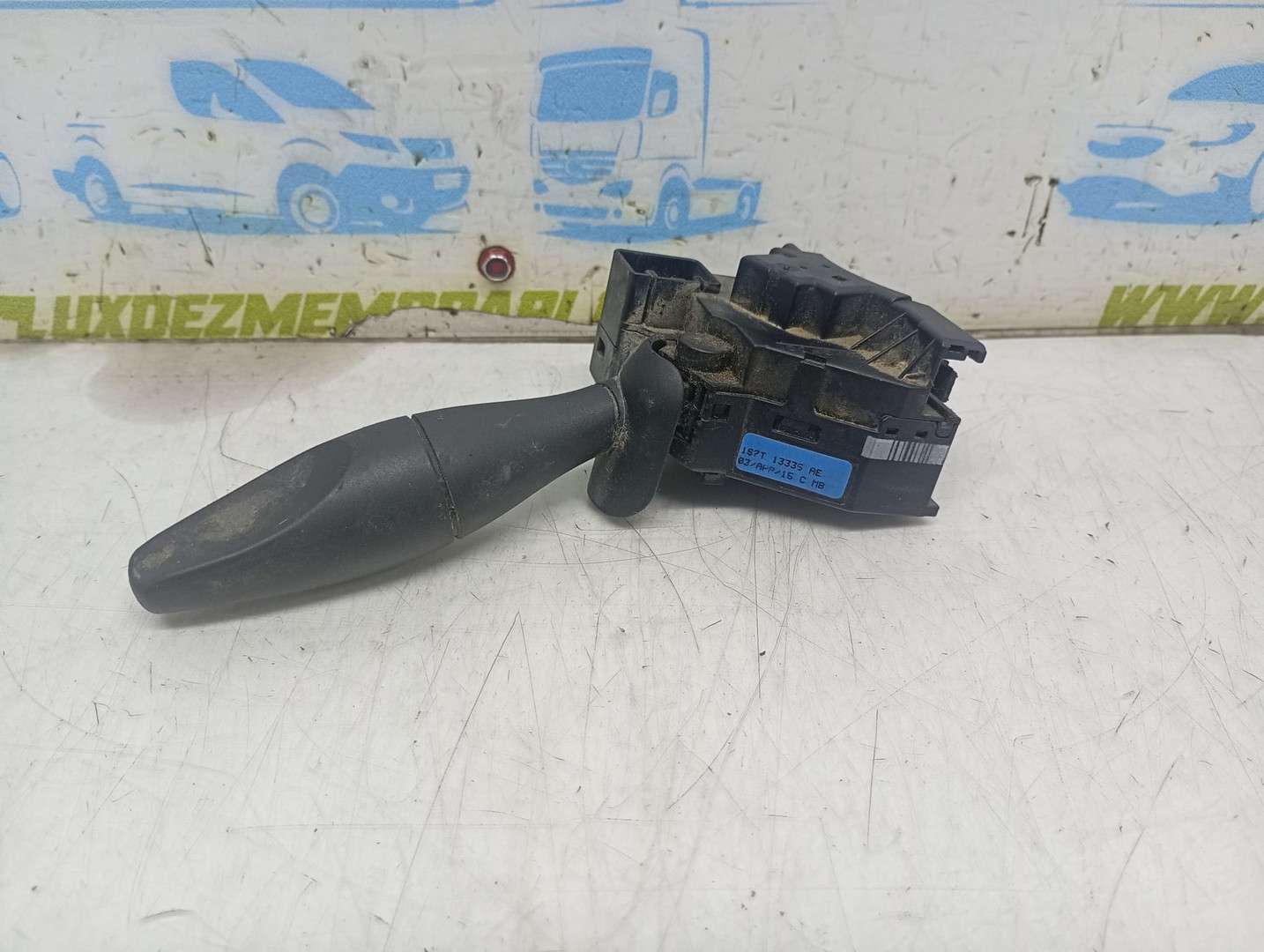 Maneta semnalizare 1S7T13335AE Ford Mondeo MK3 (2000 - 2003)