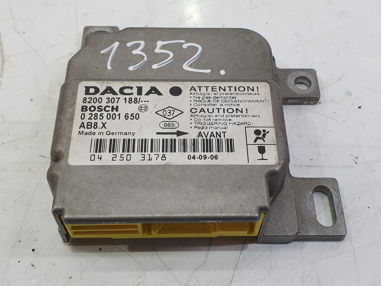 Calculator airbag 8200307188 Dacia Logan 1 (2004 - 2008)