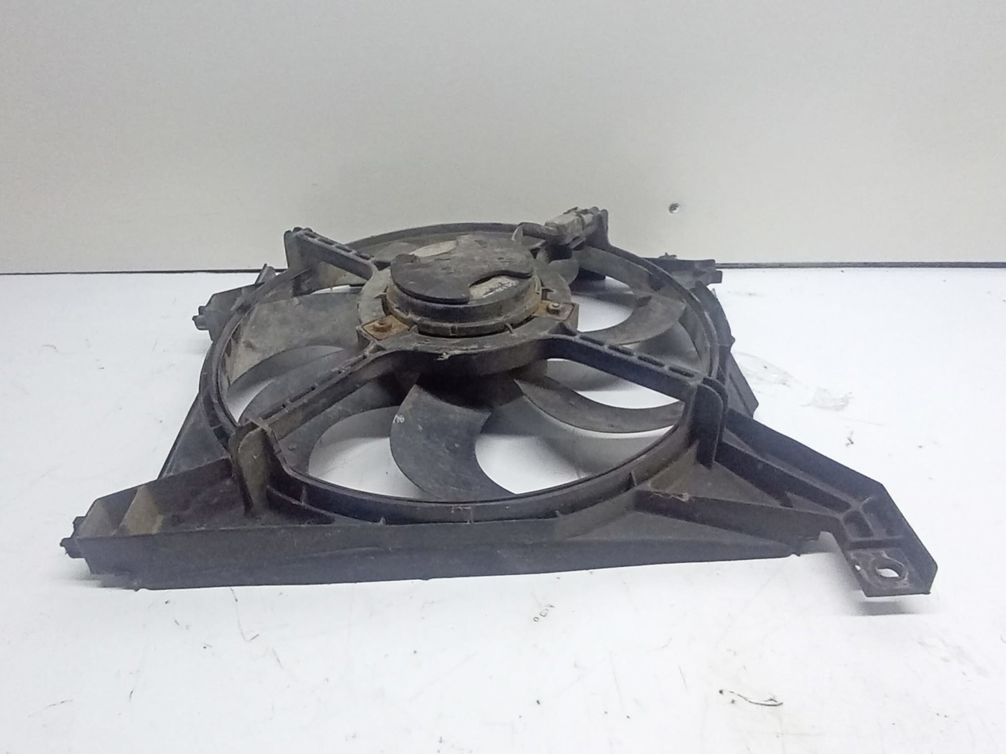 Electroventilator gmv 25380-2Exxx Kia Cerato 1 (2004 - 2006)