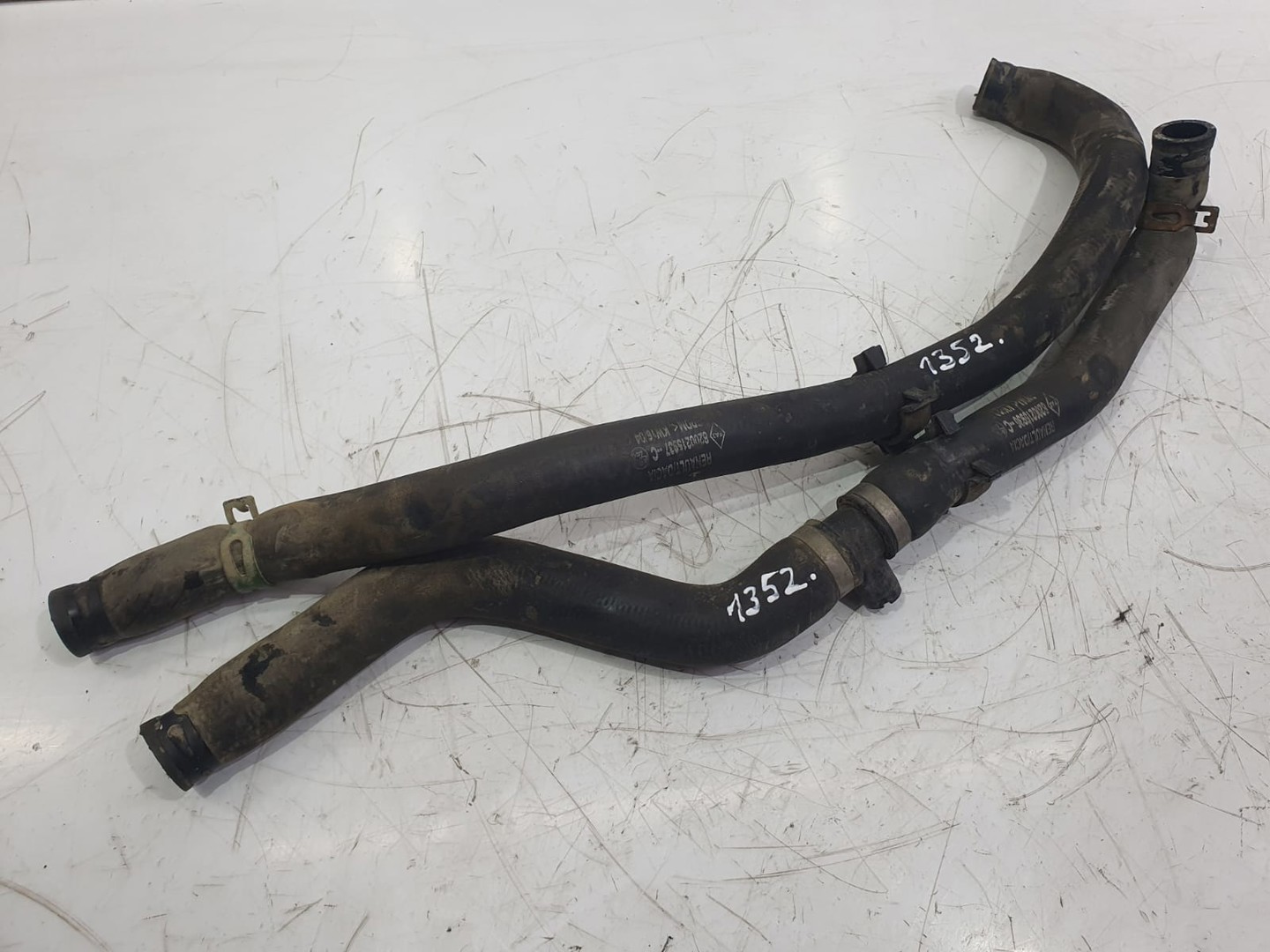 Furtun apa 8200215936 Dacia Logan 1 (2004 - 2008)