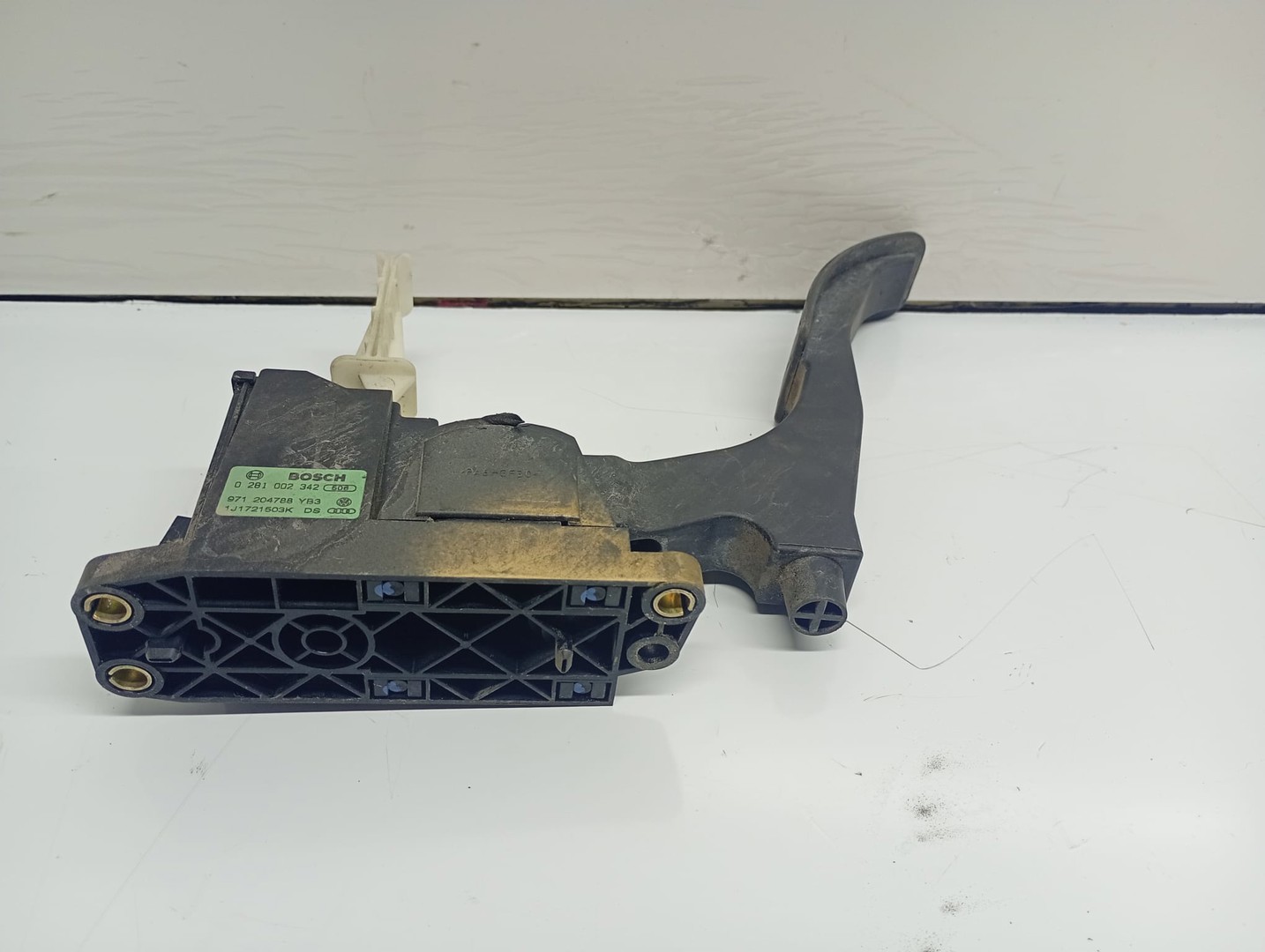 Pedala acceleratie 1j1721503K Volkswagen Golf 4 (1997 - 2006)