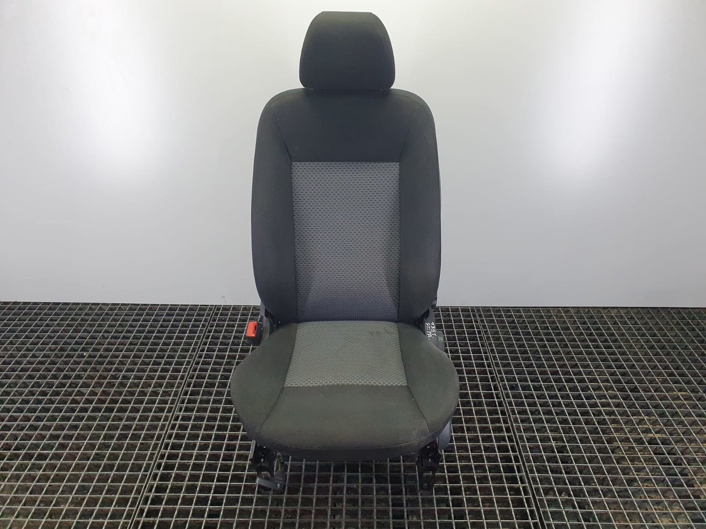 Scaun stanga fata Mercedes Benz A-Class W169 (2004 - 2008)