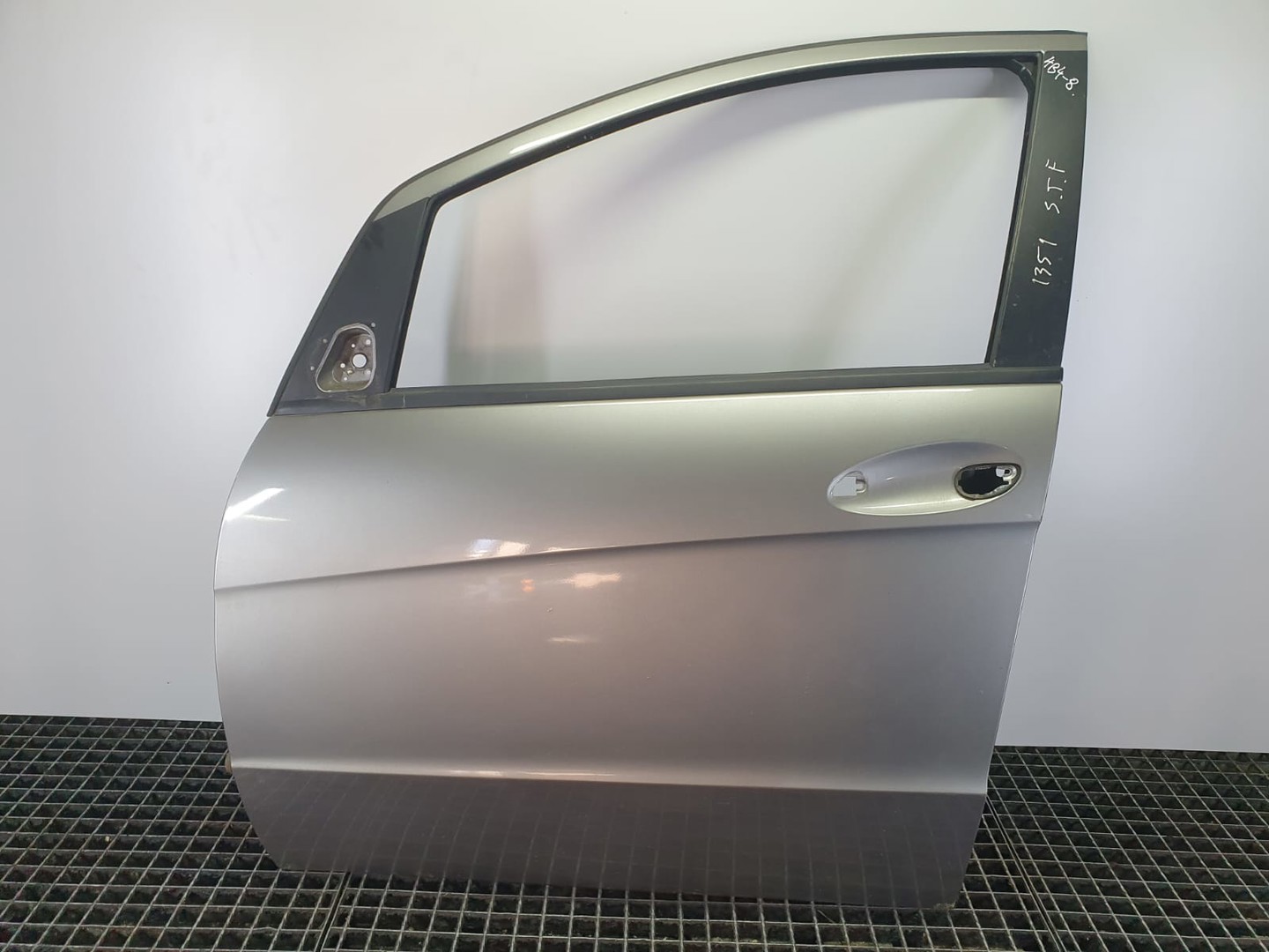 Usa stanga fata Mercedes Benz A-Class W169 (2004 - 2008)