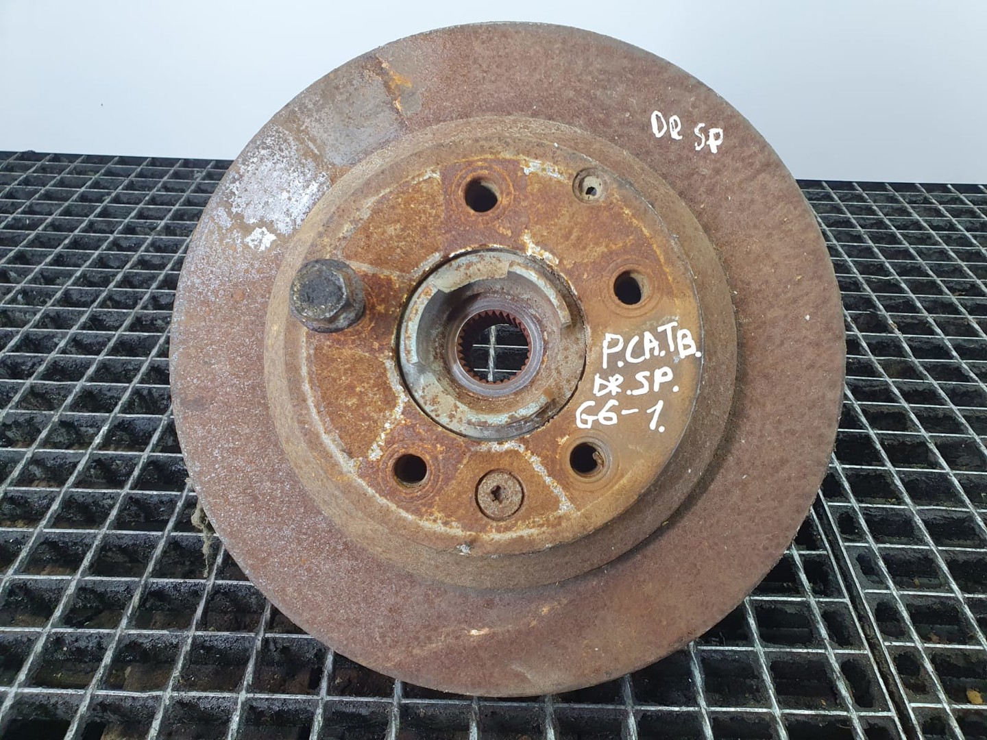 Fuzeta dreapta spate 7L0505436b Porsche Cayenne 955 (2002 - 2007)