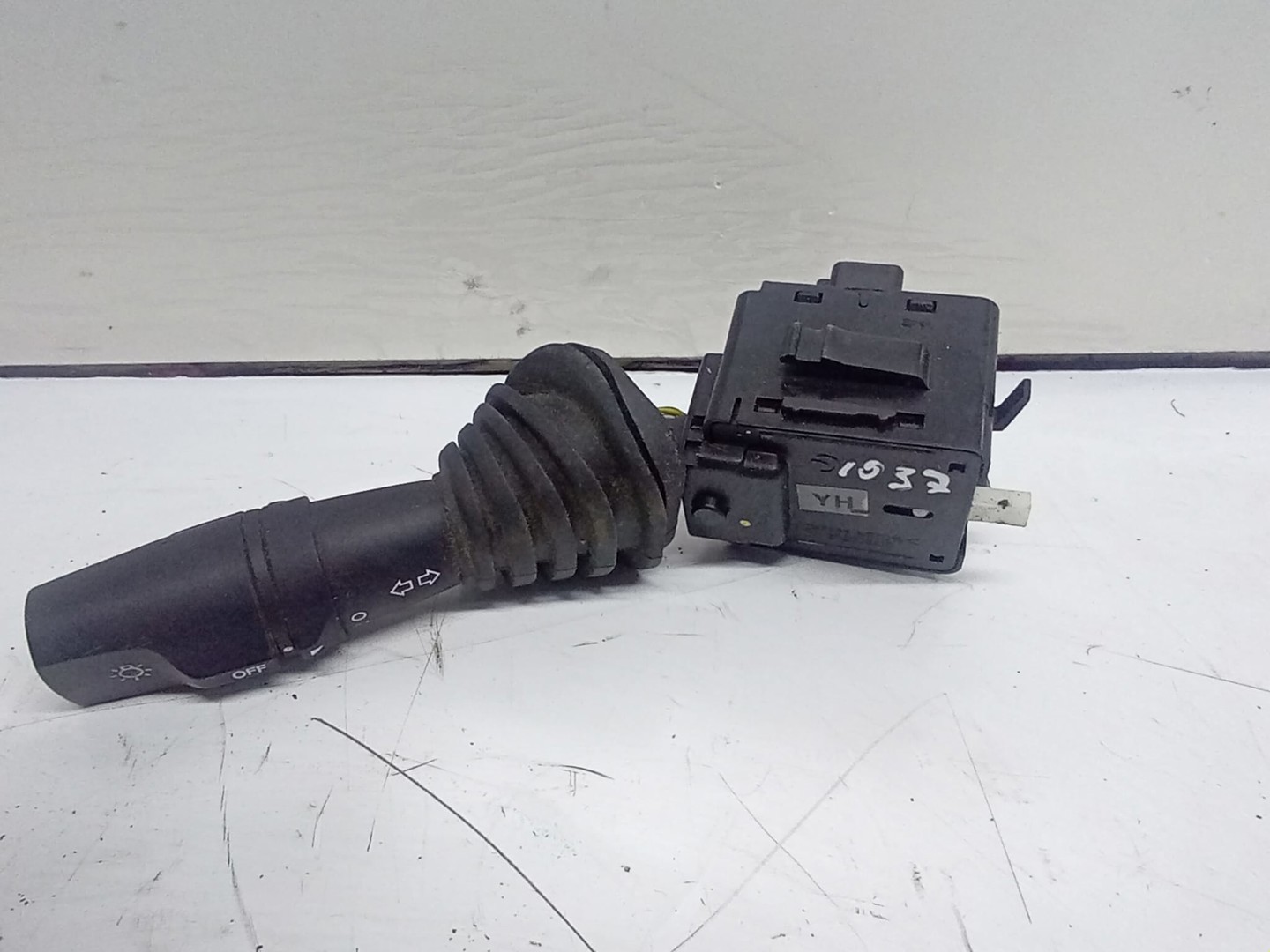 Maneta semnalizare 202005410 Chevrolet Captiva 1 (2006 - 2011)