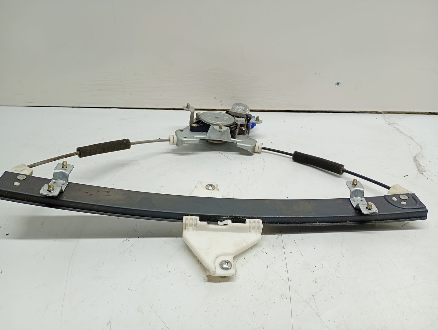 Macara geam dreapta fata 96627080 Chevrolet Captiva 1 (2006 - 2011)