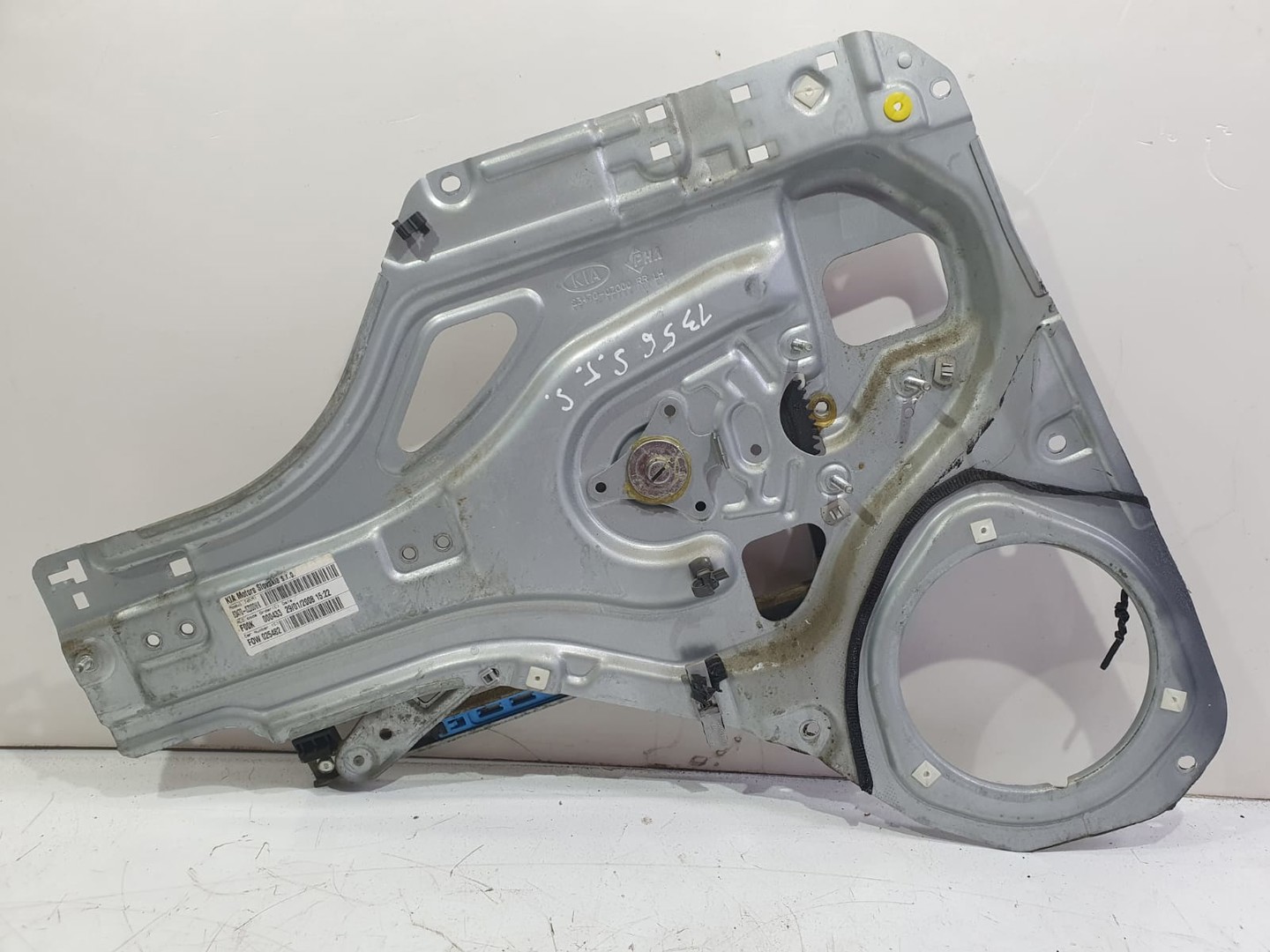 Macara geam stanga spate 83470-0z000-wk Kia Sportage 2 (2004 - 2008)