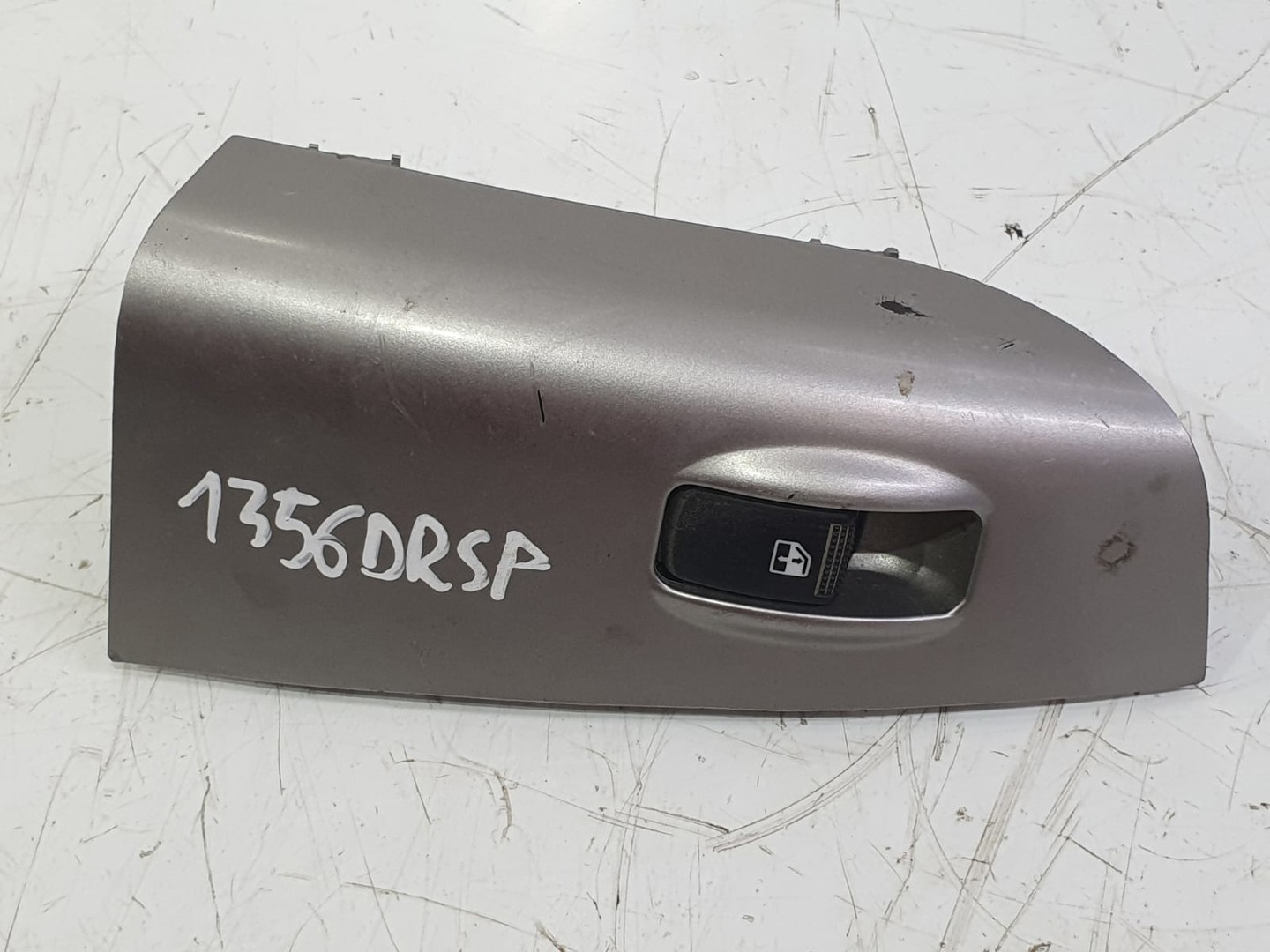 Buton geam 483525-1110 Kia Sportage 2 (2004 - 2008)