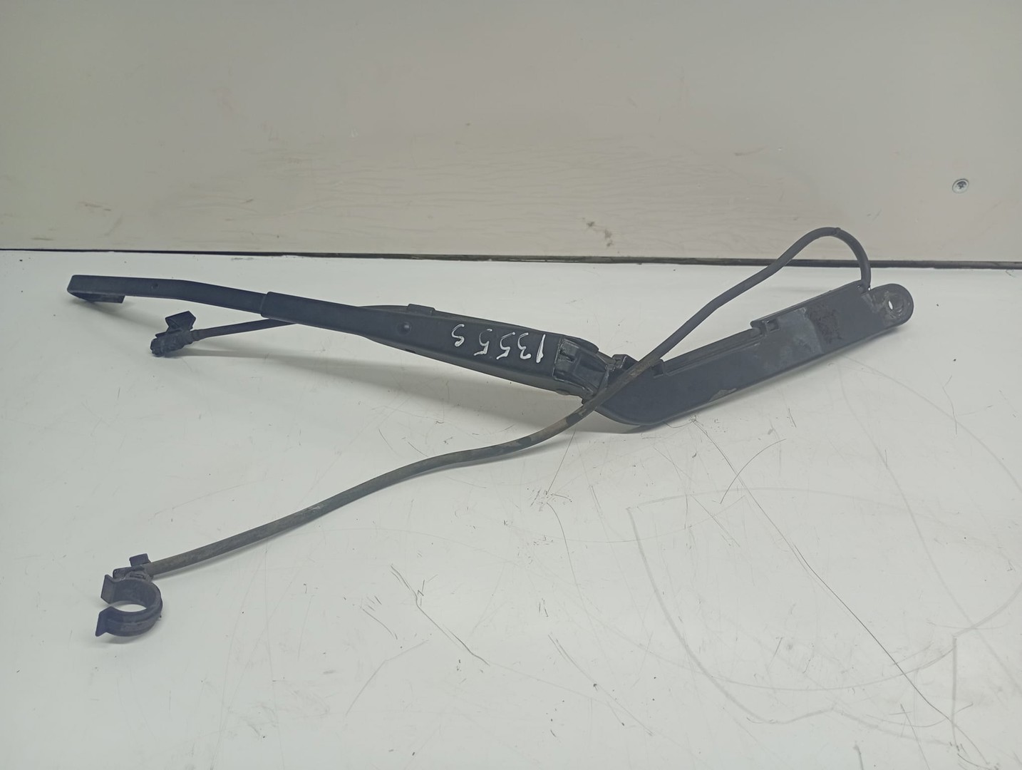 Brat stergator parbriz stanga IVECO Eurocargo 2 (2002 - 2015)