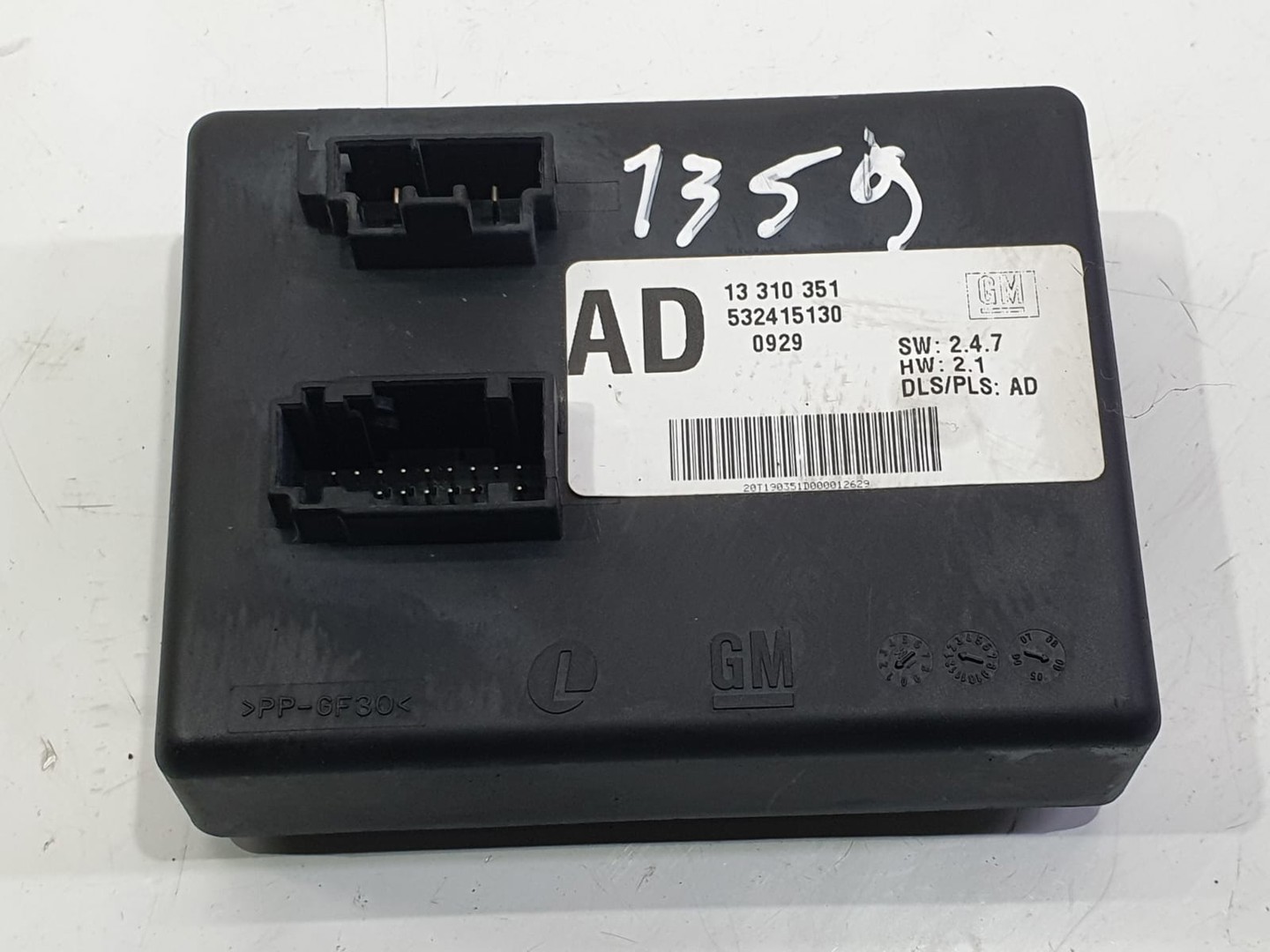 Modul carlig remorcare 13310351 532415130 Opel Insignia A (2008 - 2014)