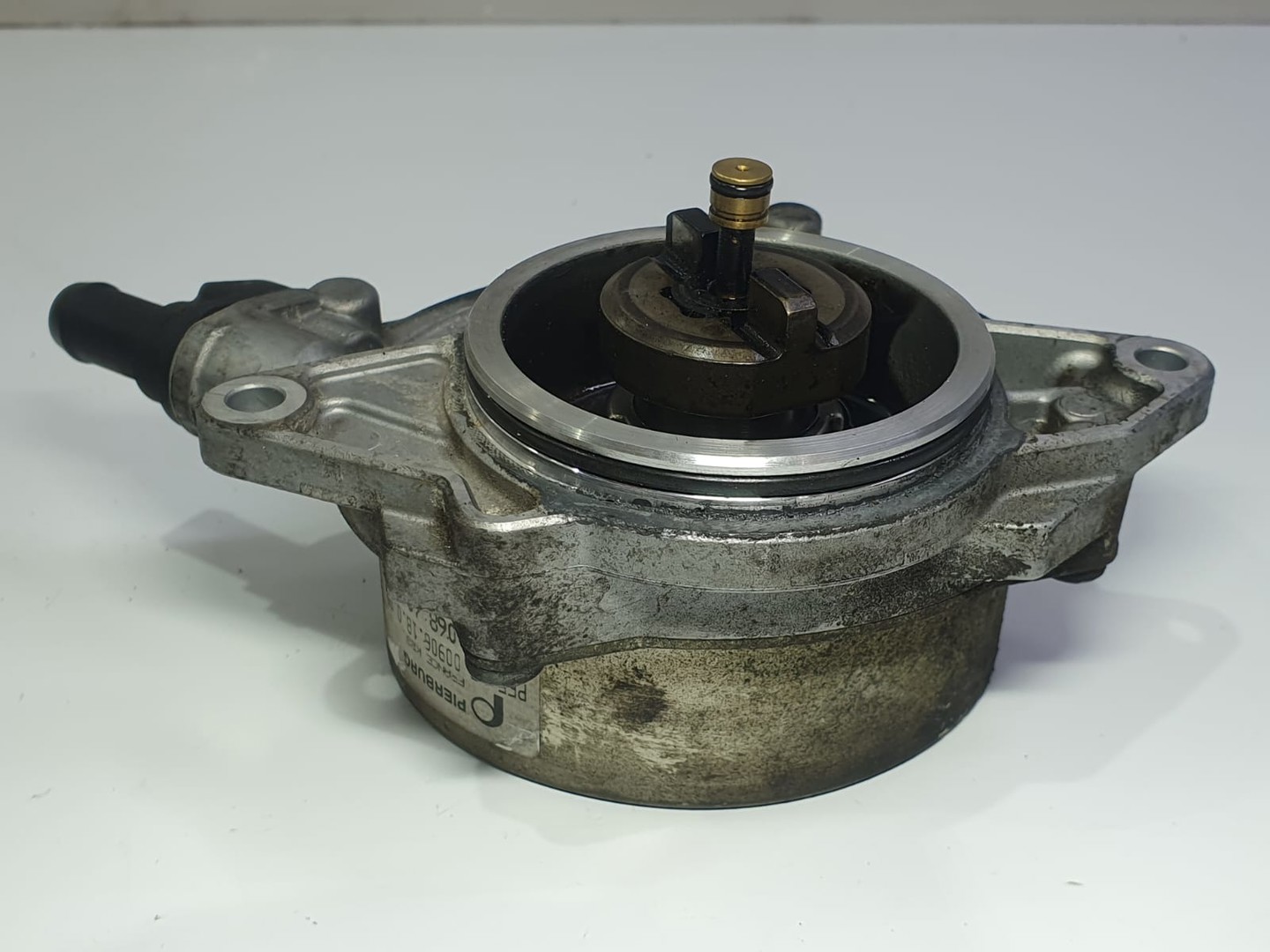 Pompa vacuum 70090618000 059145100J Volkswagen Touareg 2 (7P) (2010 - 2014)