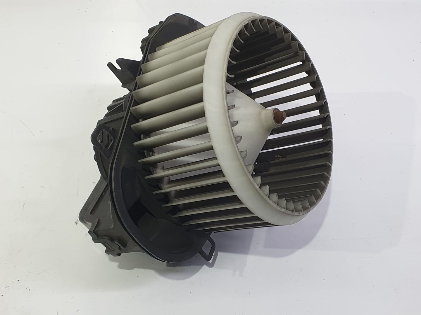 Motoras aeroterma 7p0820021 Volkswagen Touareg 2 (7P) (2010 - 2014)