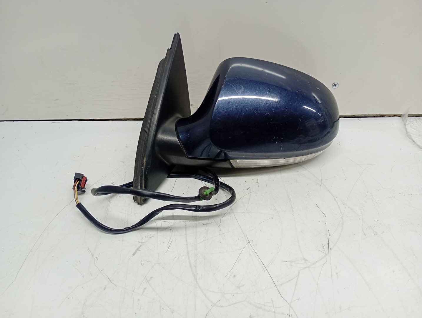 Oglinda stanga 3C0857933 Volkswagen Passat B6 (2005 - 2010)